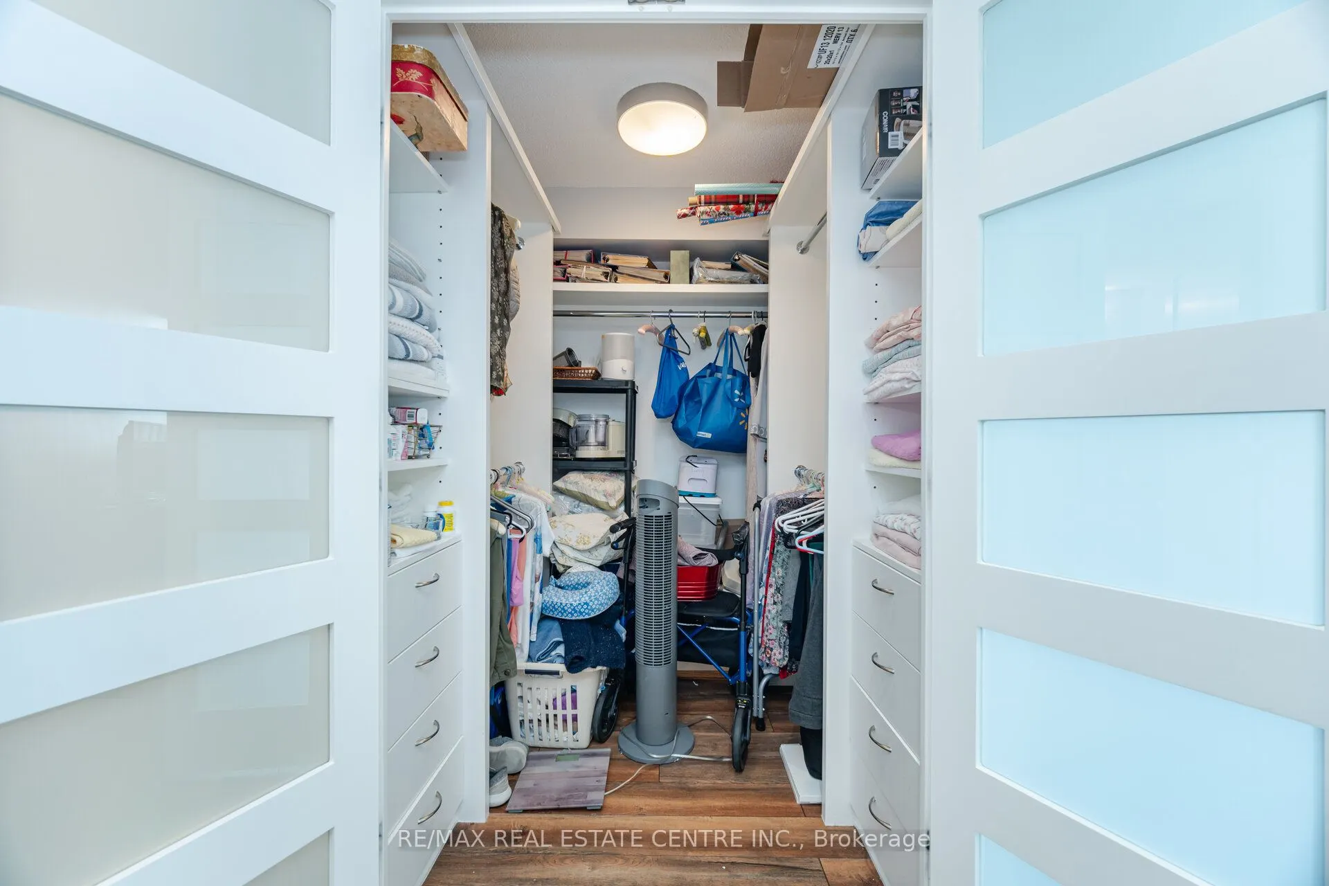 1360 Rathburn Road E, #705