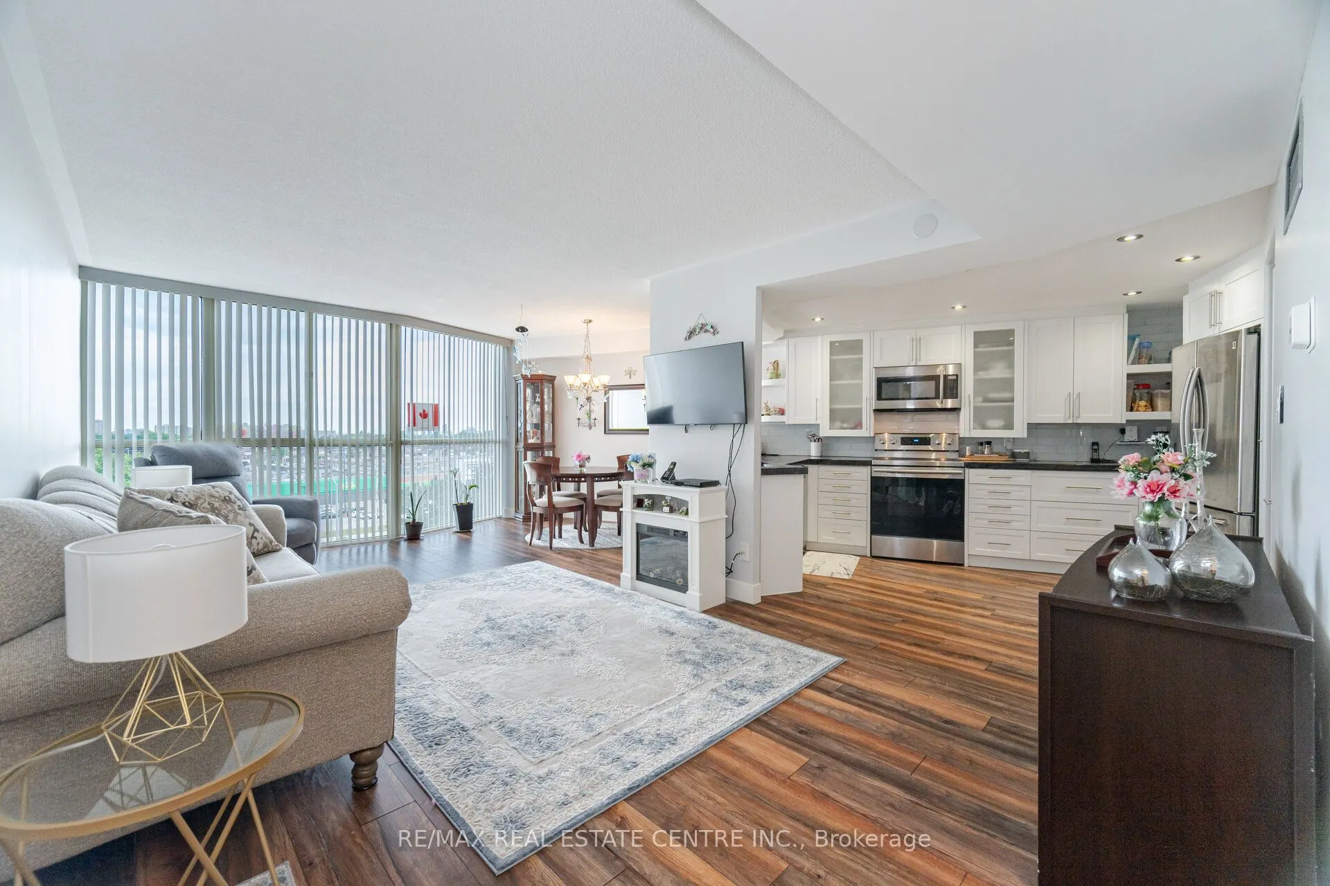 1360 Rathburn Road E, #705
