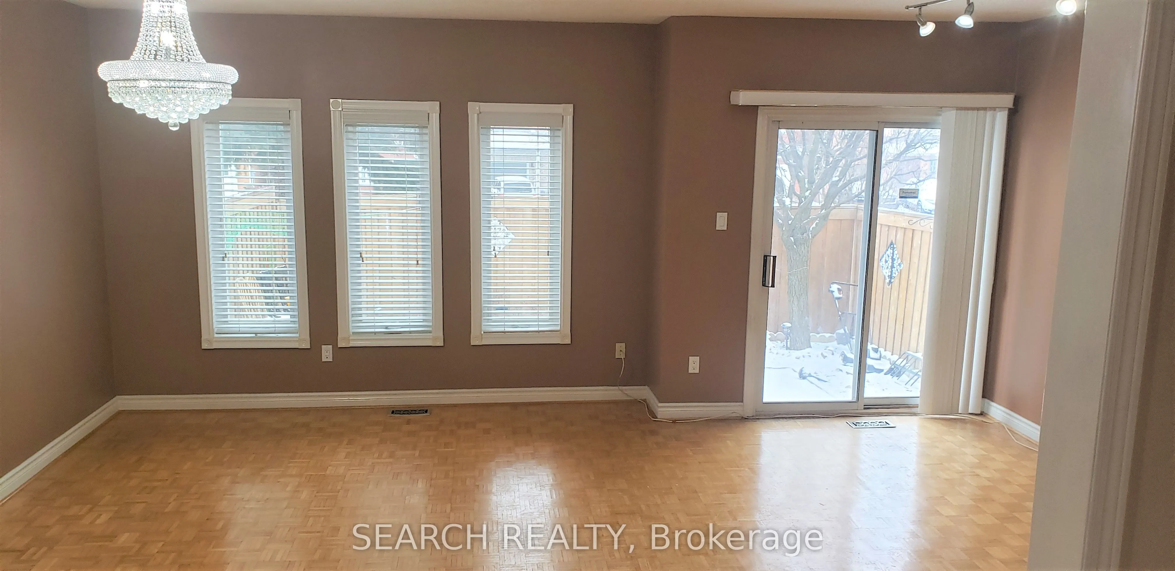 81 Shady Pine Circle