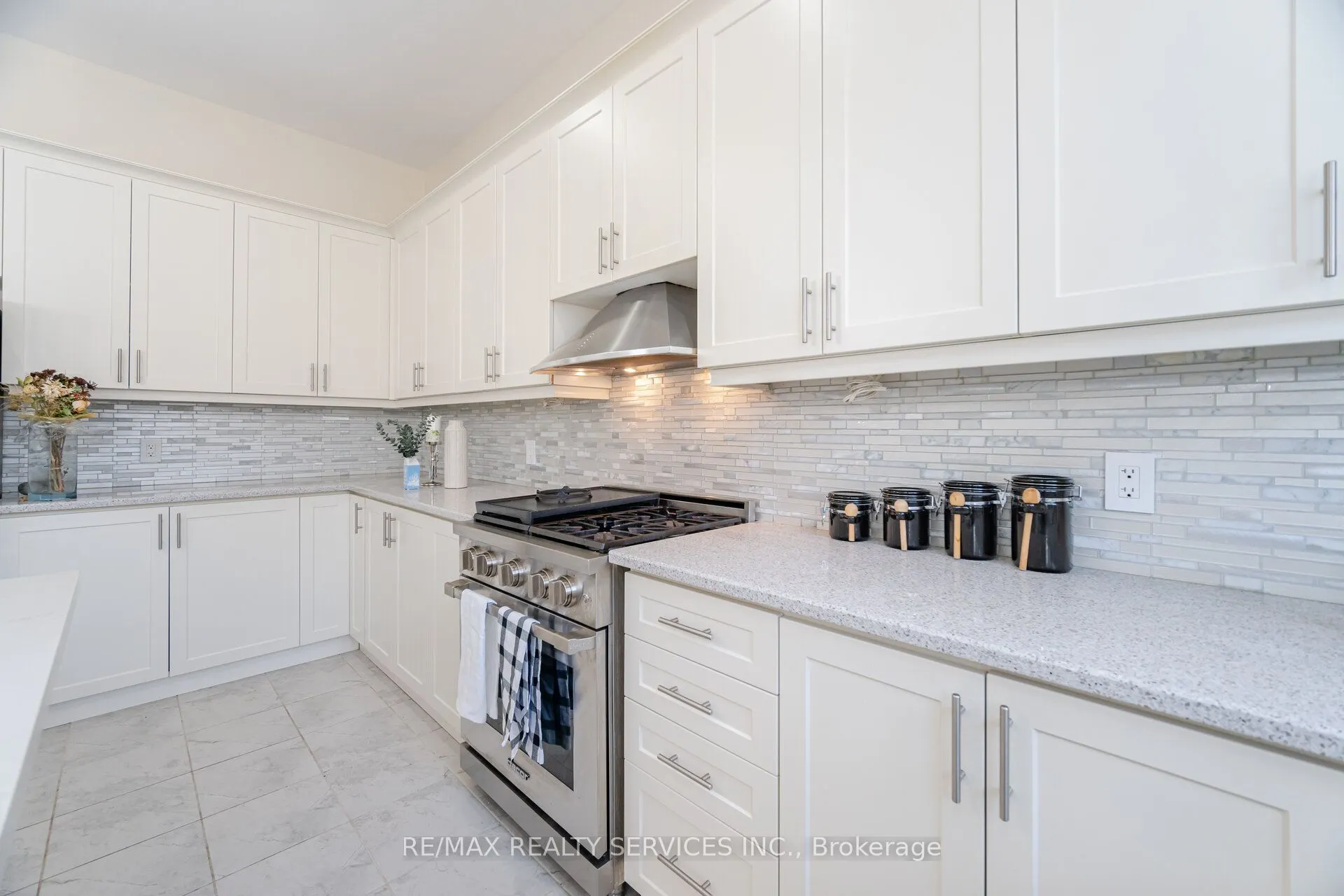 32 Albert Spencer Avenue