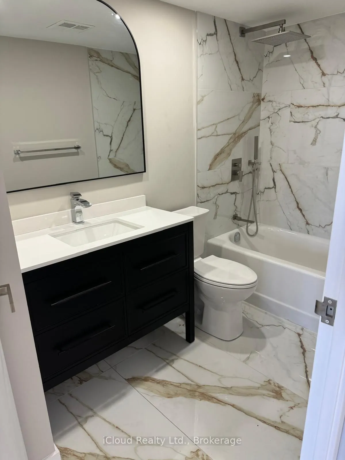1580 Mississauga Valley Boulevard, #1110
