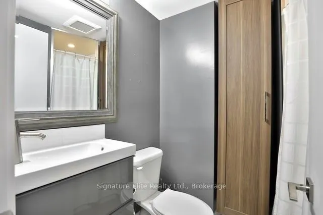 112 Alder Crescent, #203