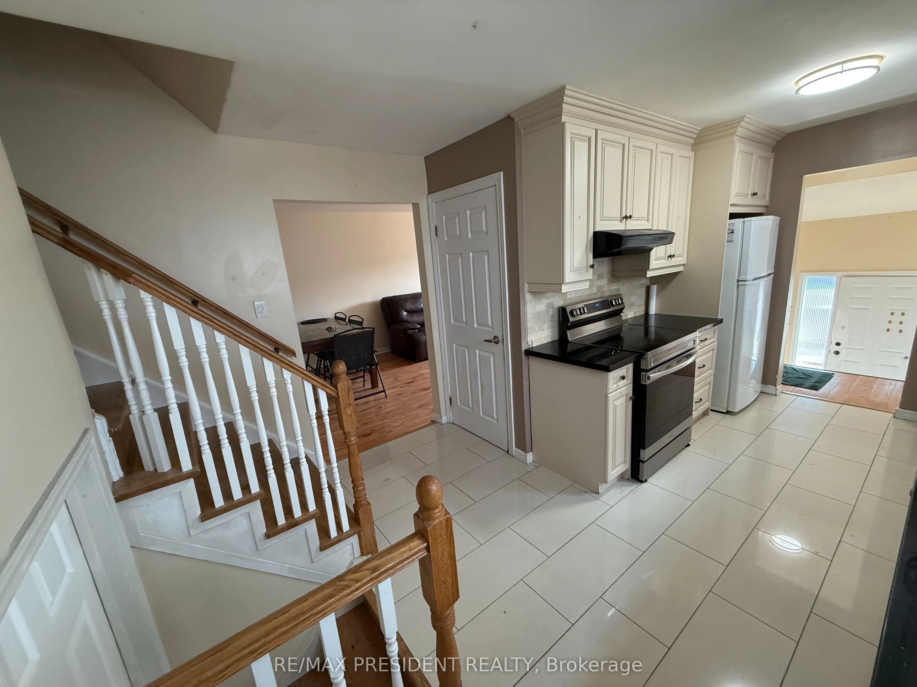84 Primerose Crescent