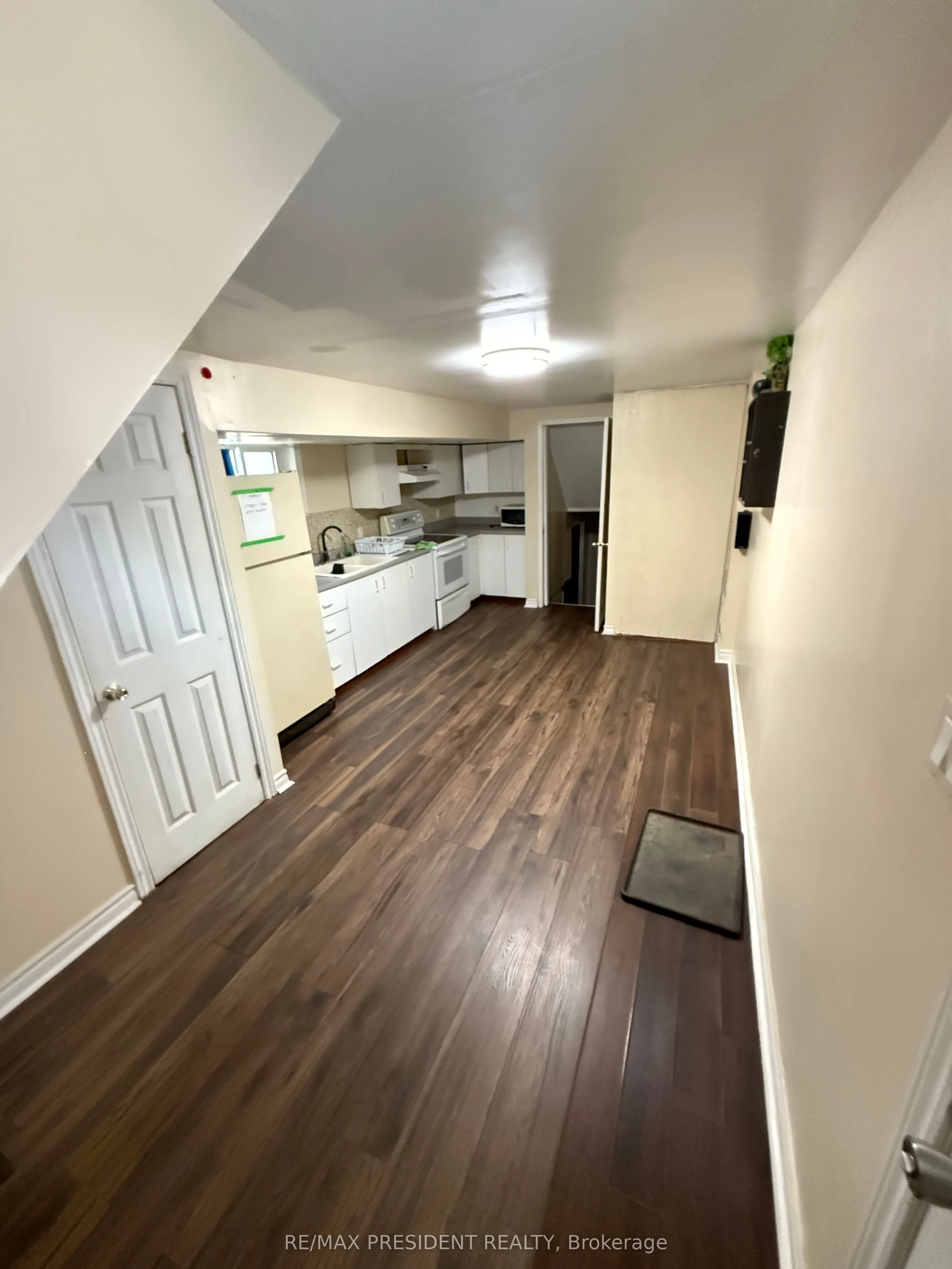 84 Primerose Crescent