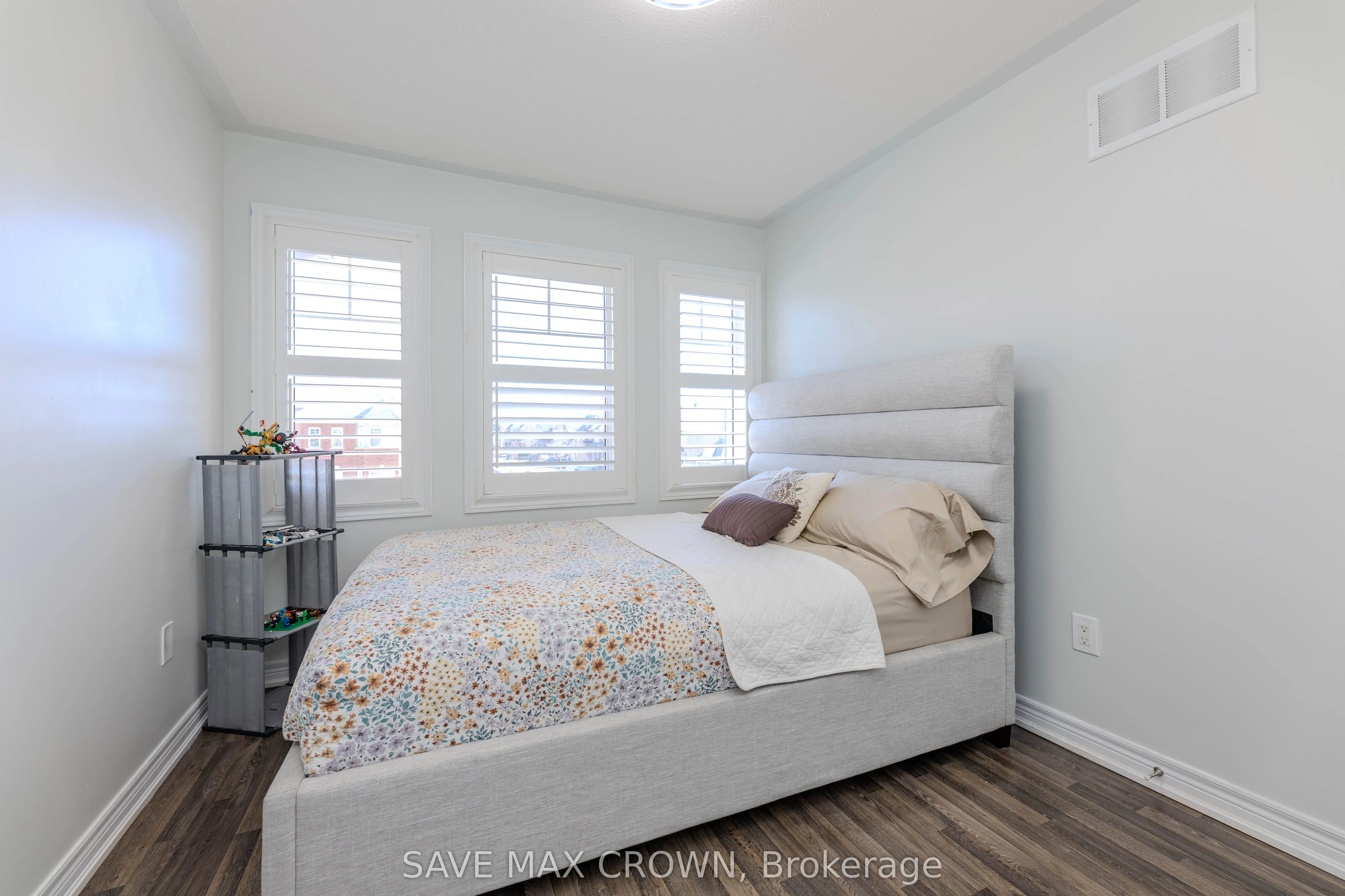 194 Sky Harbour Drive