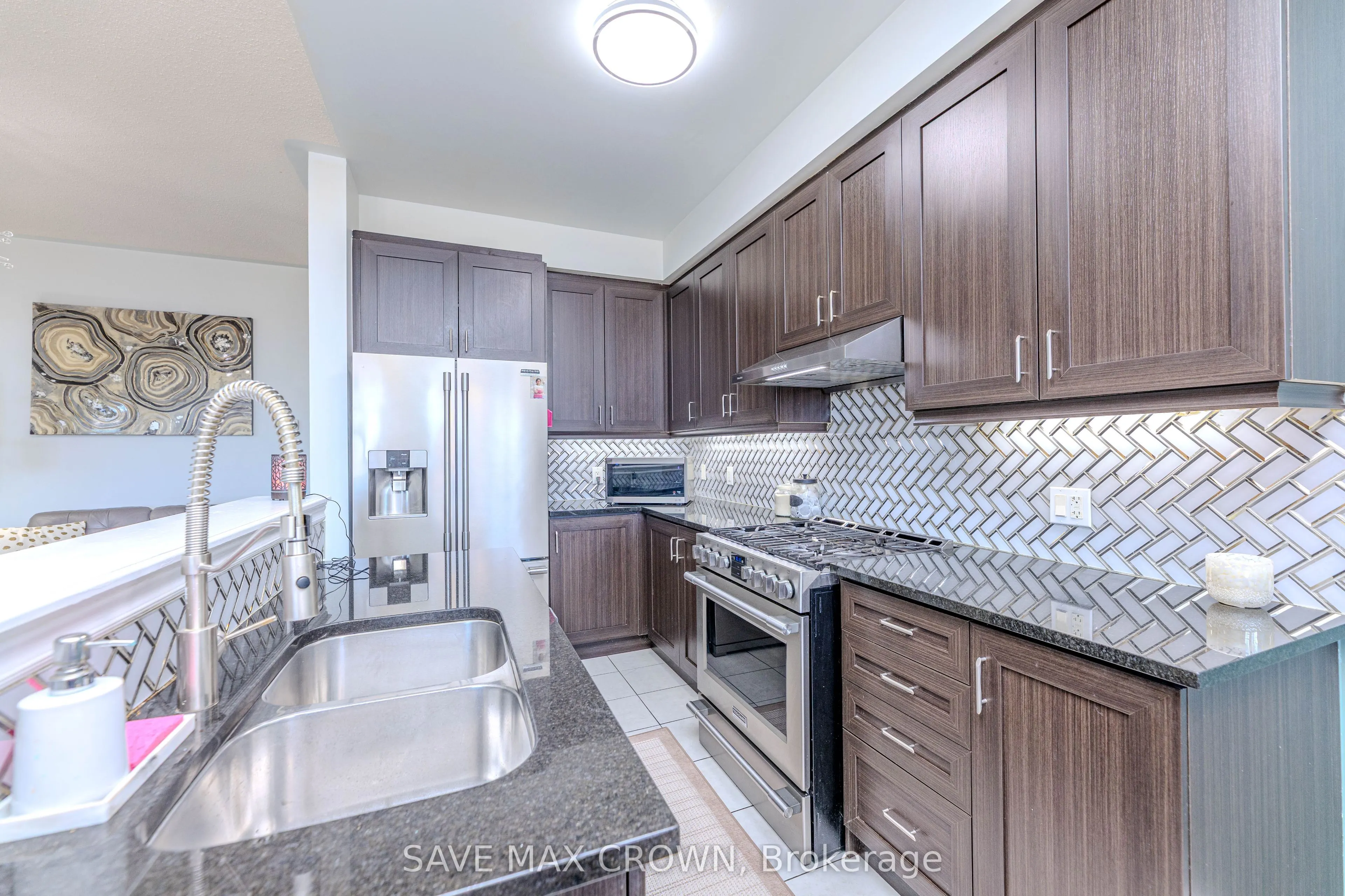 194 Sky Harbour Drive