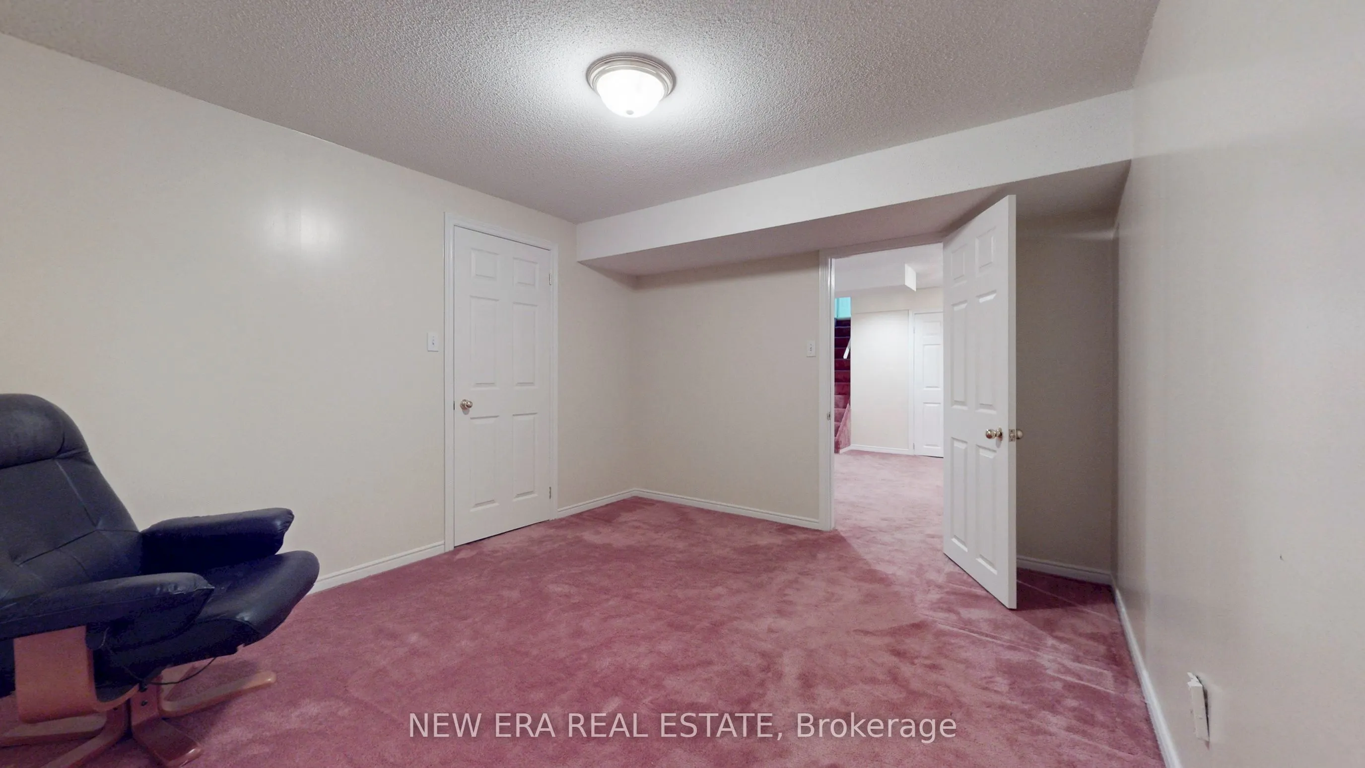 2156 Lumberman Lane