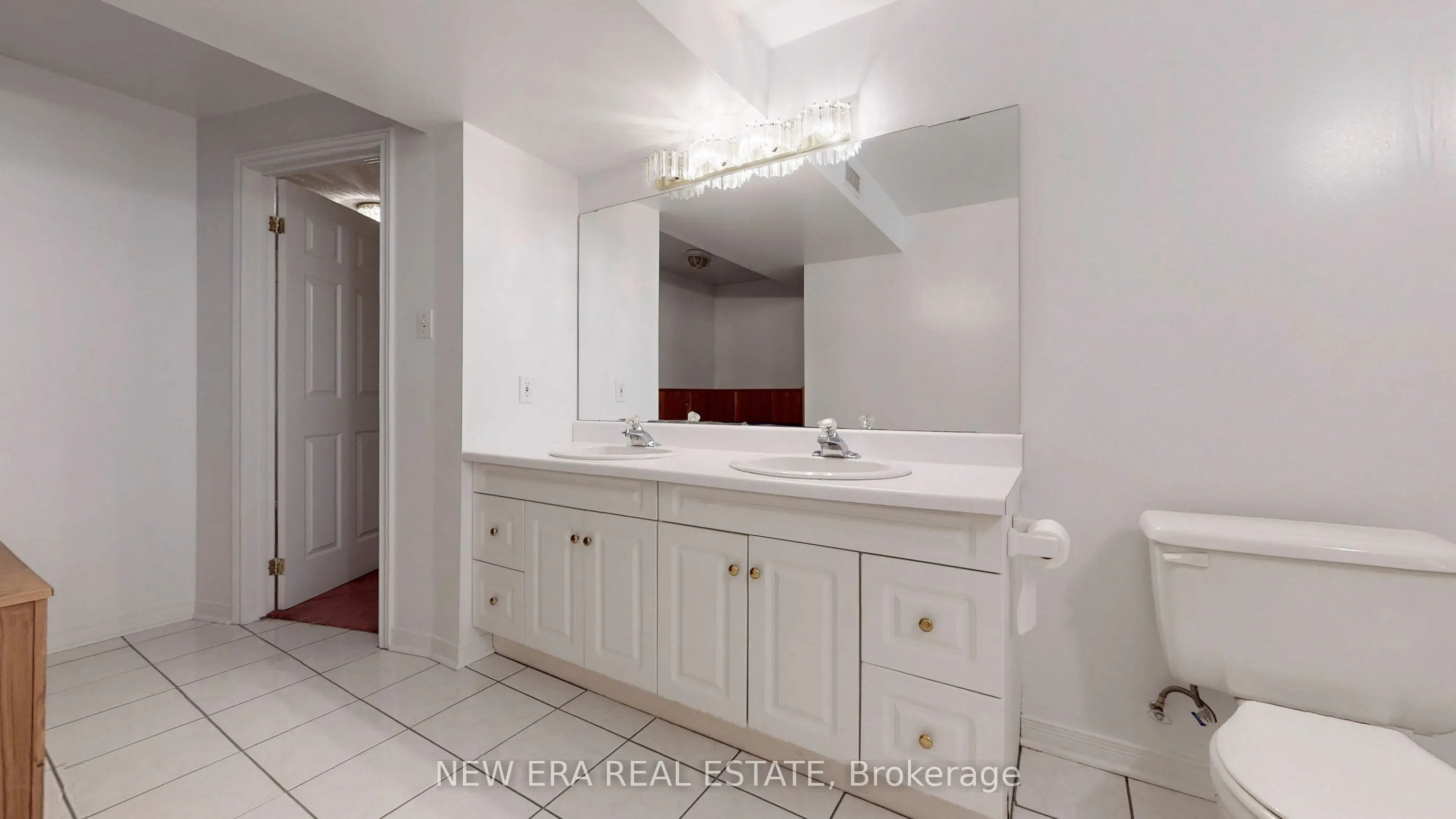 2156 Lumberman Lane