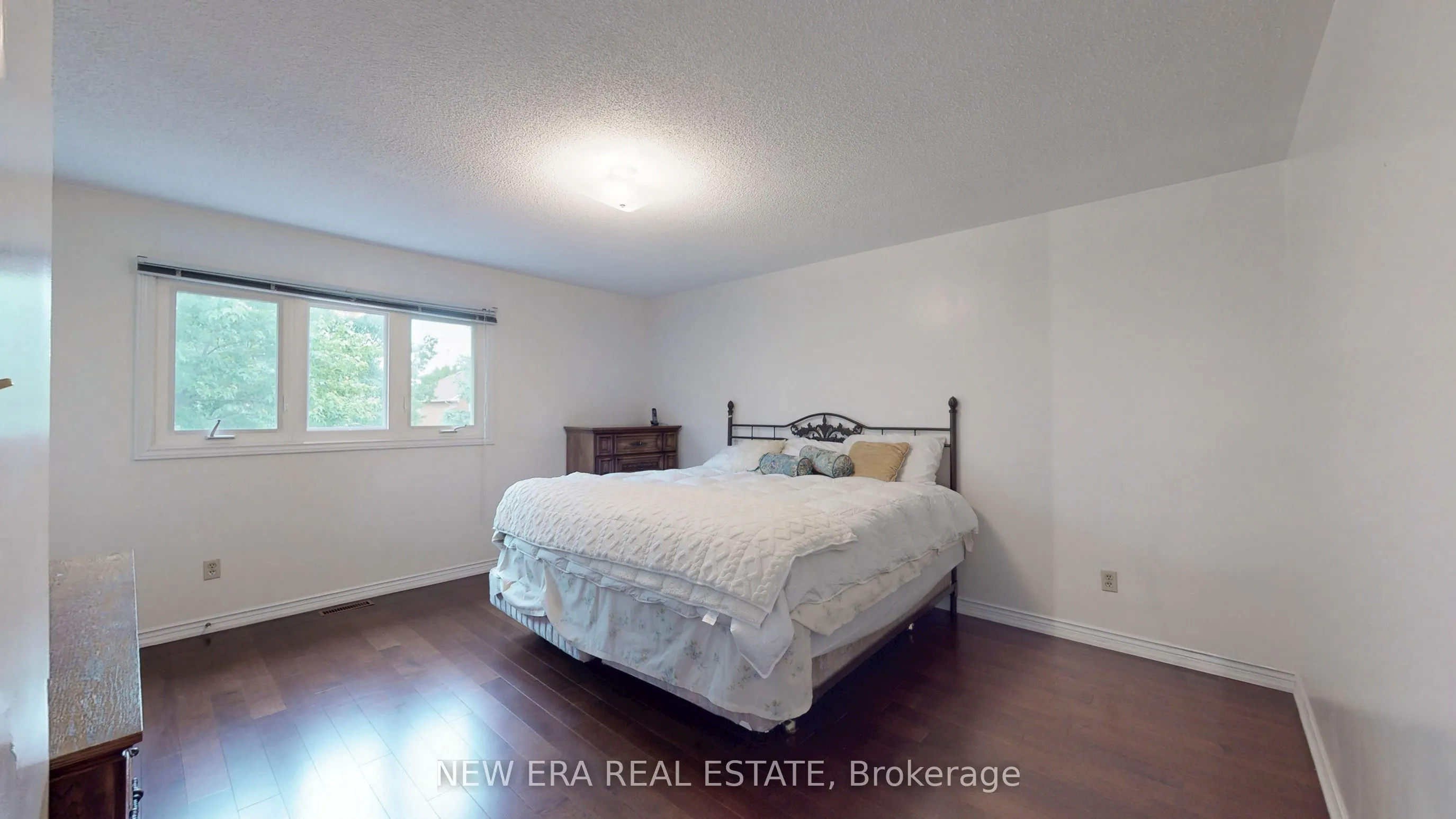 2156 Lumberman Lane