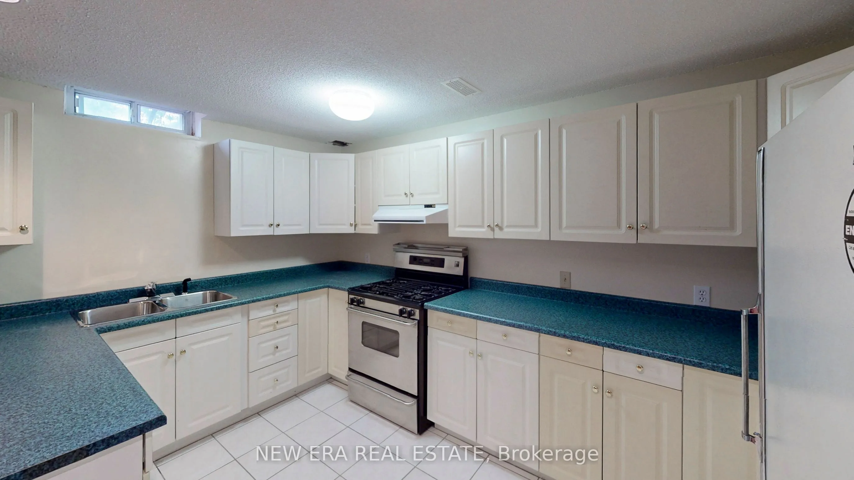 2156 Lumberman Lane