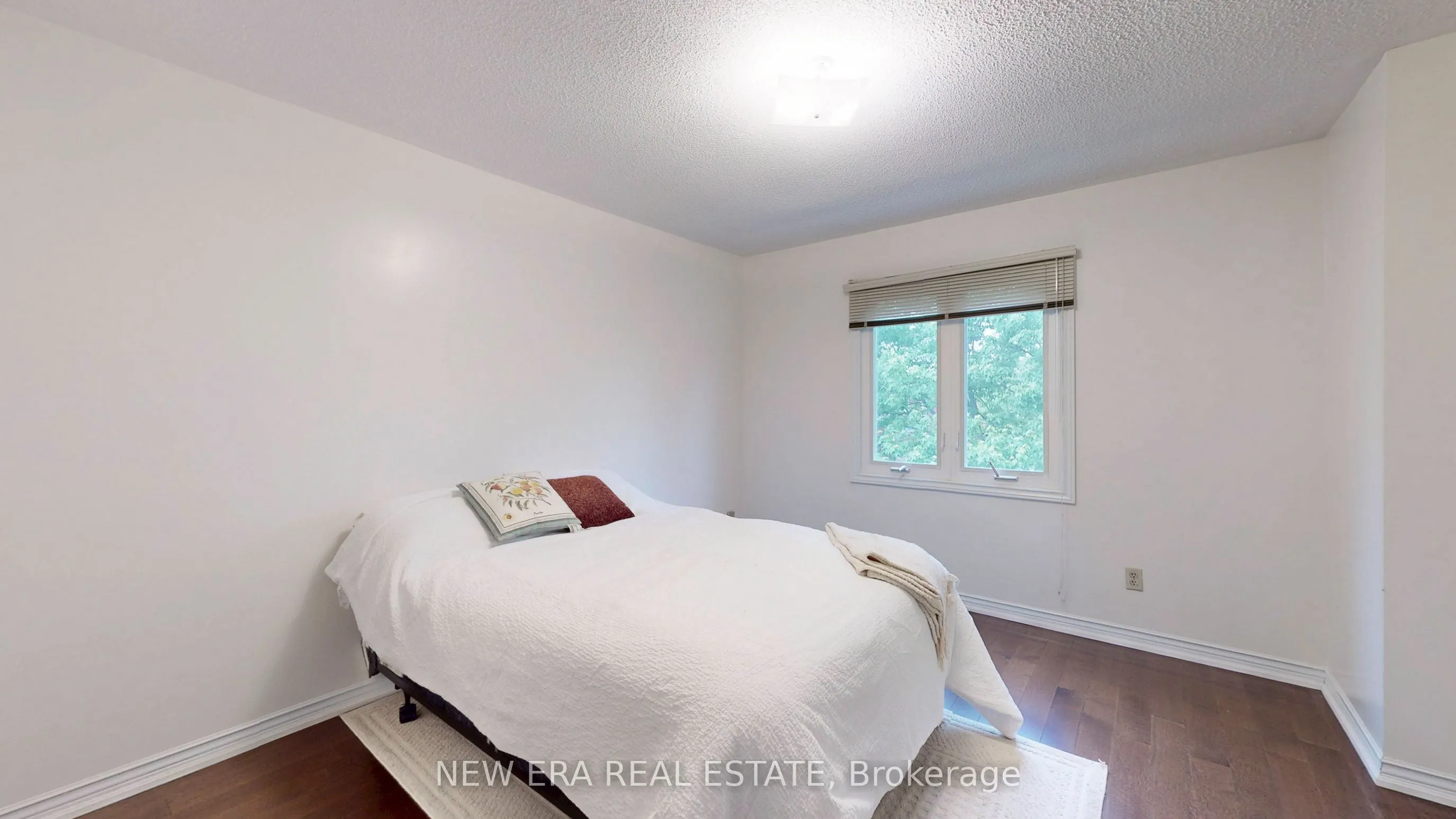 2156 Lumberman Lane