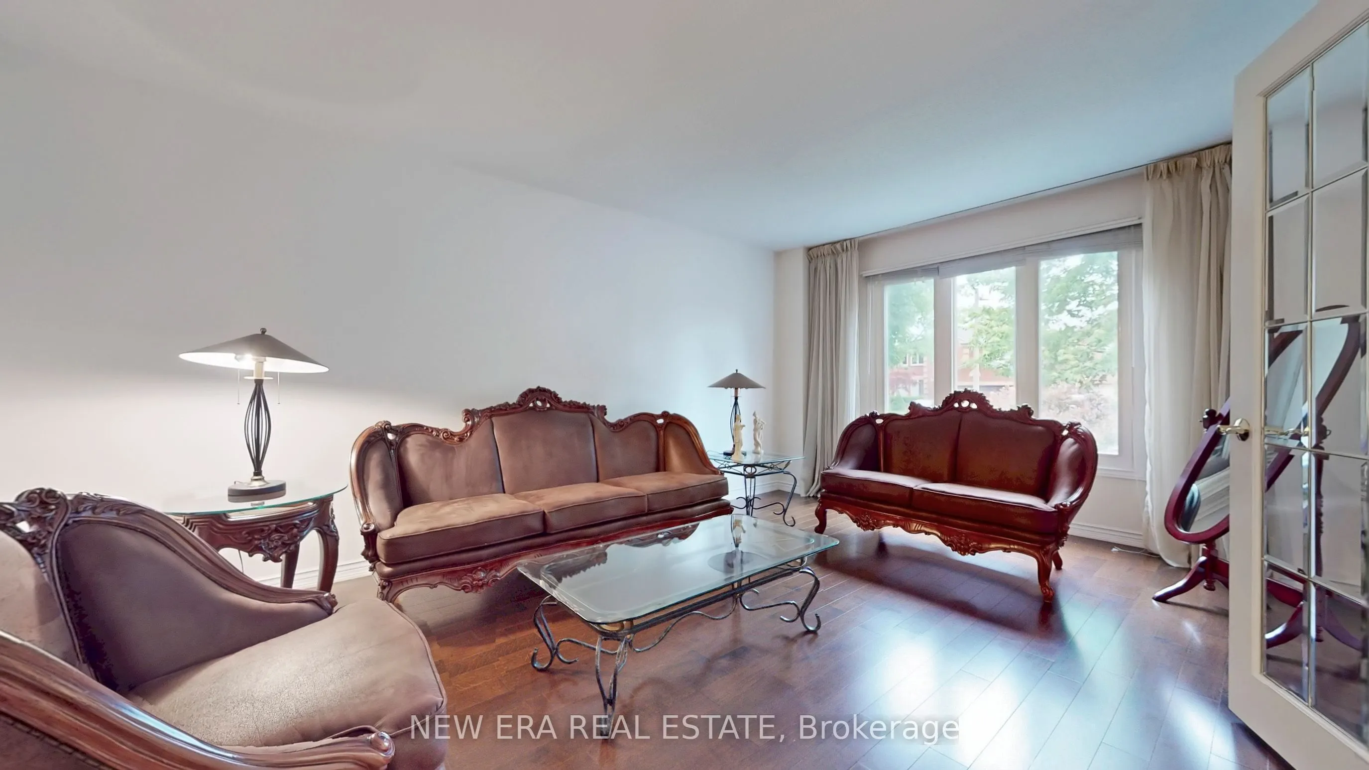 2156 Lumberman Lane
