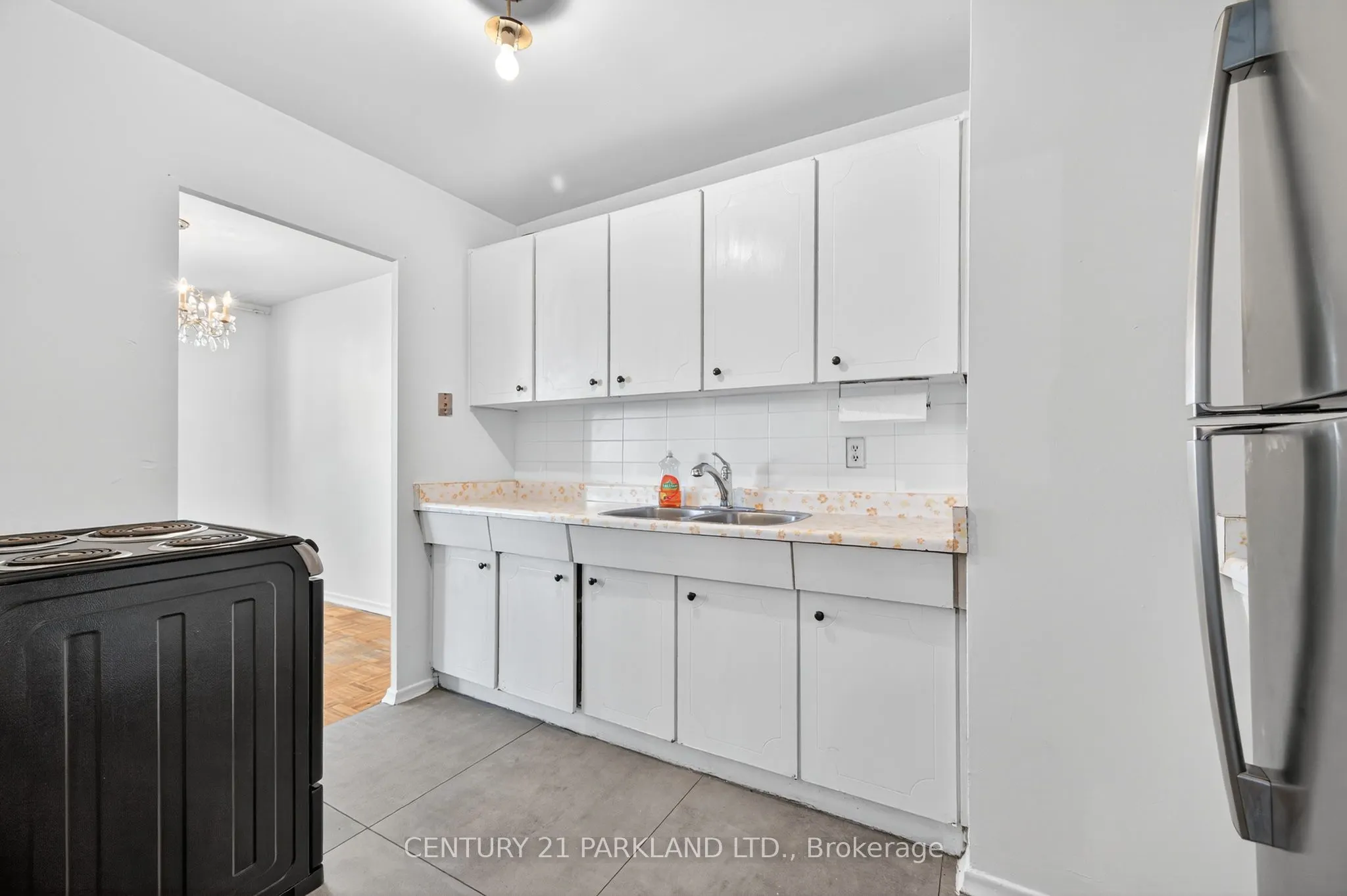2961 Dufferin Street, #202