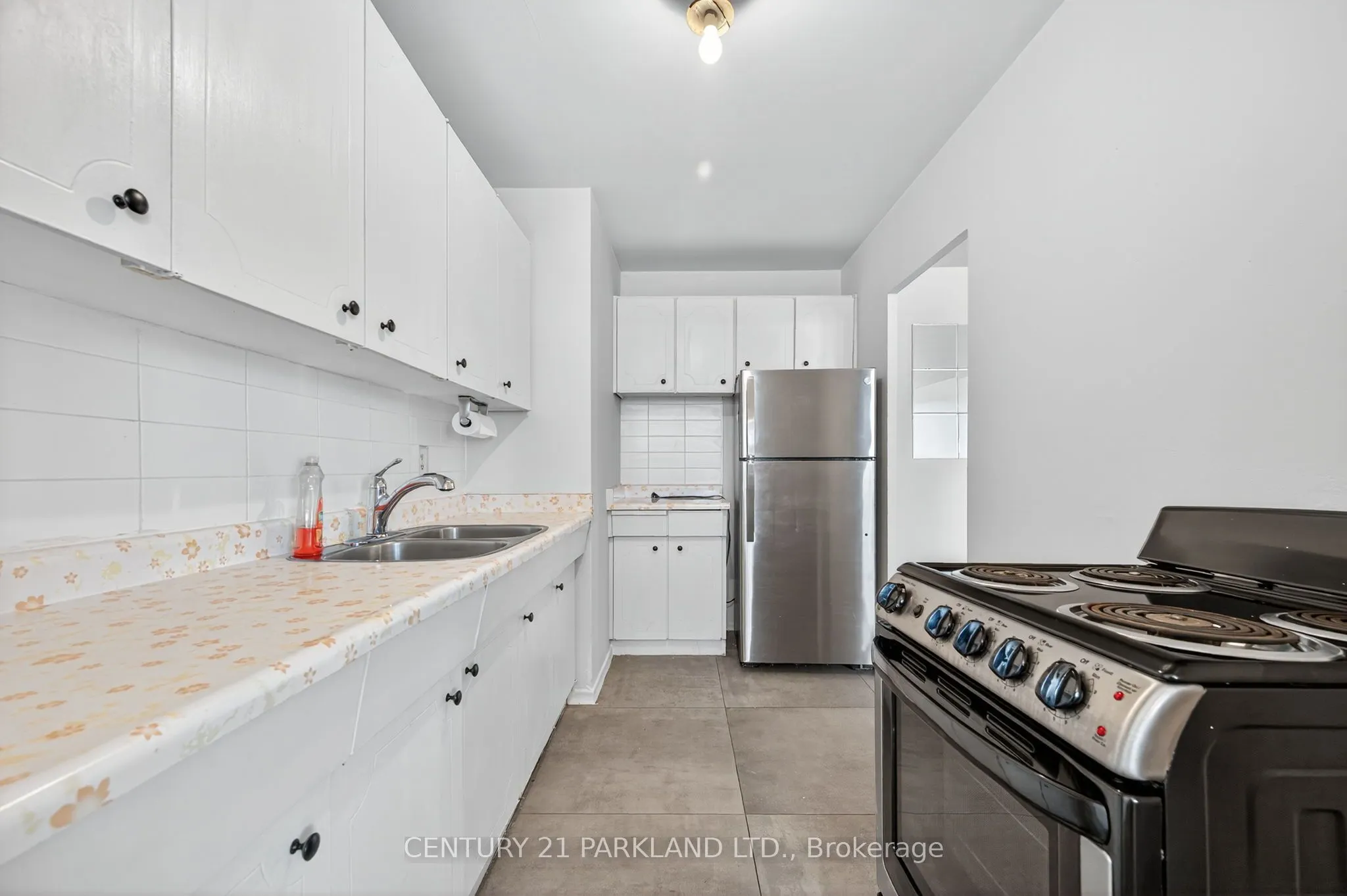 2961 Dufferin Street, #202