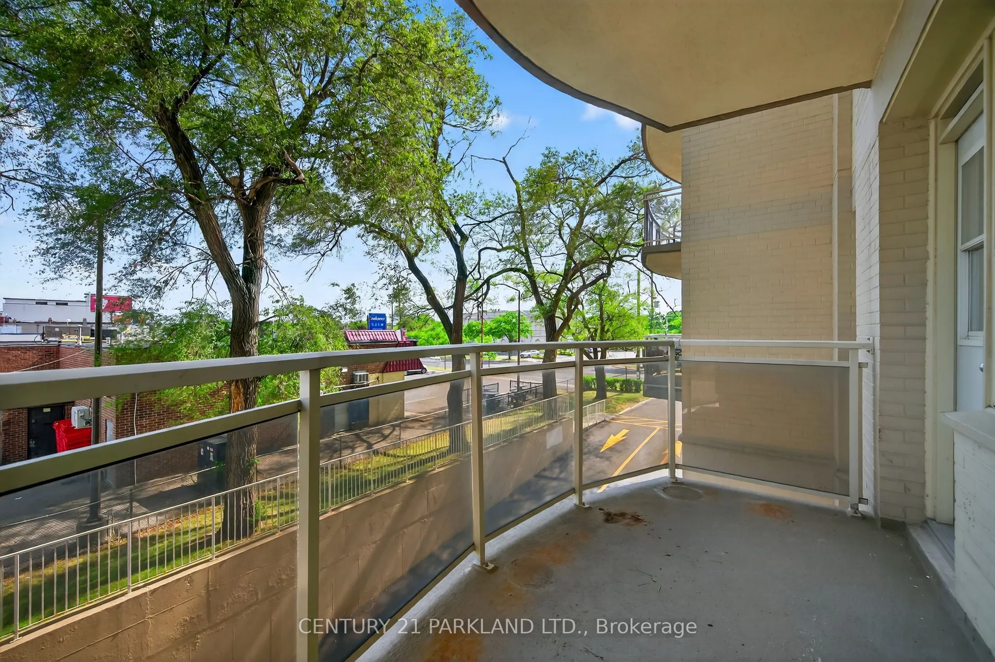 2961 Dufferin Street, #202
