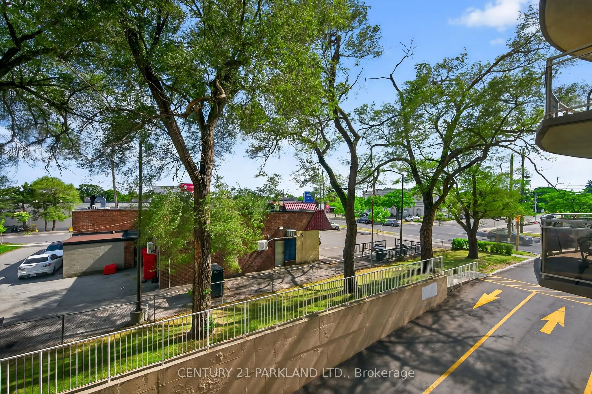 2961 Dufferin Street, #202