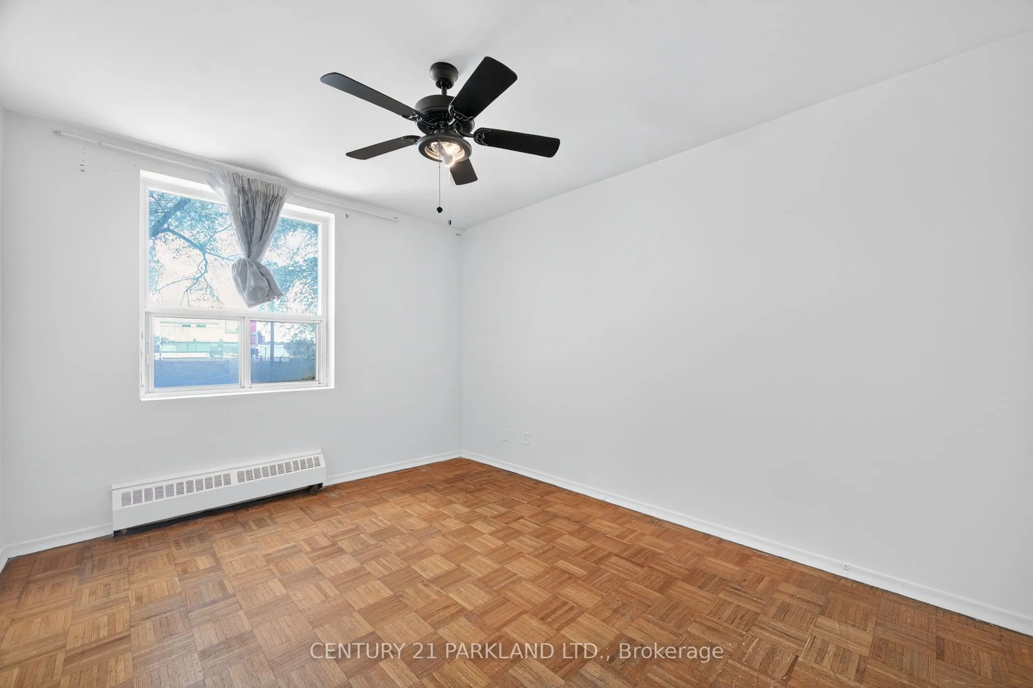 2961 Dufferin Street, #202