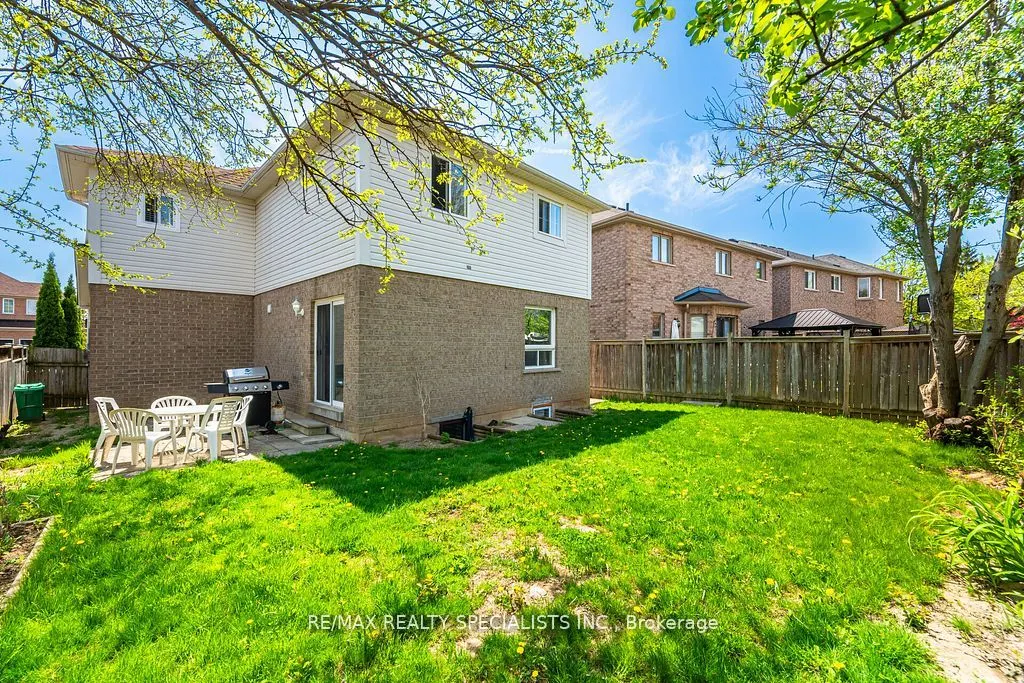 44 Deforest Drive