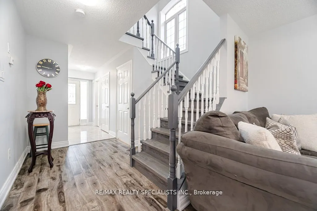 44 Deforest Drive