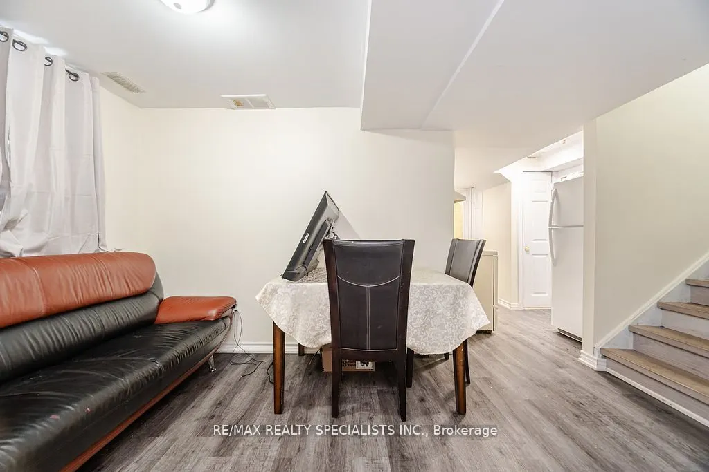 44 Deforest Drive