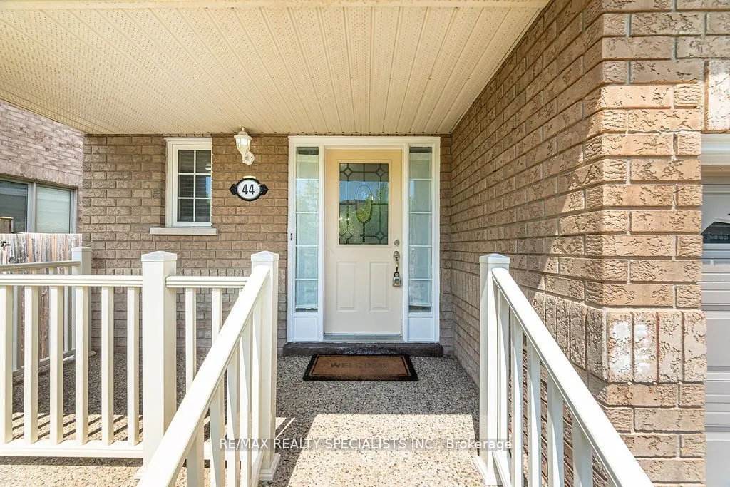 44 Deforest Drive
