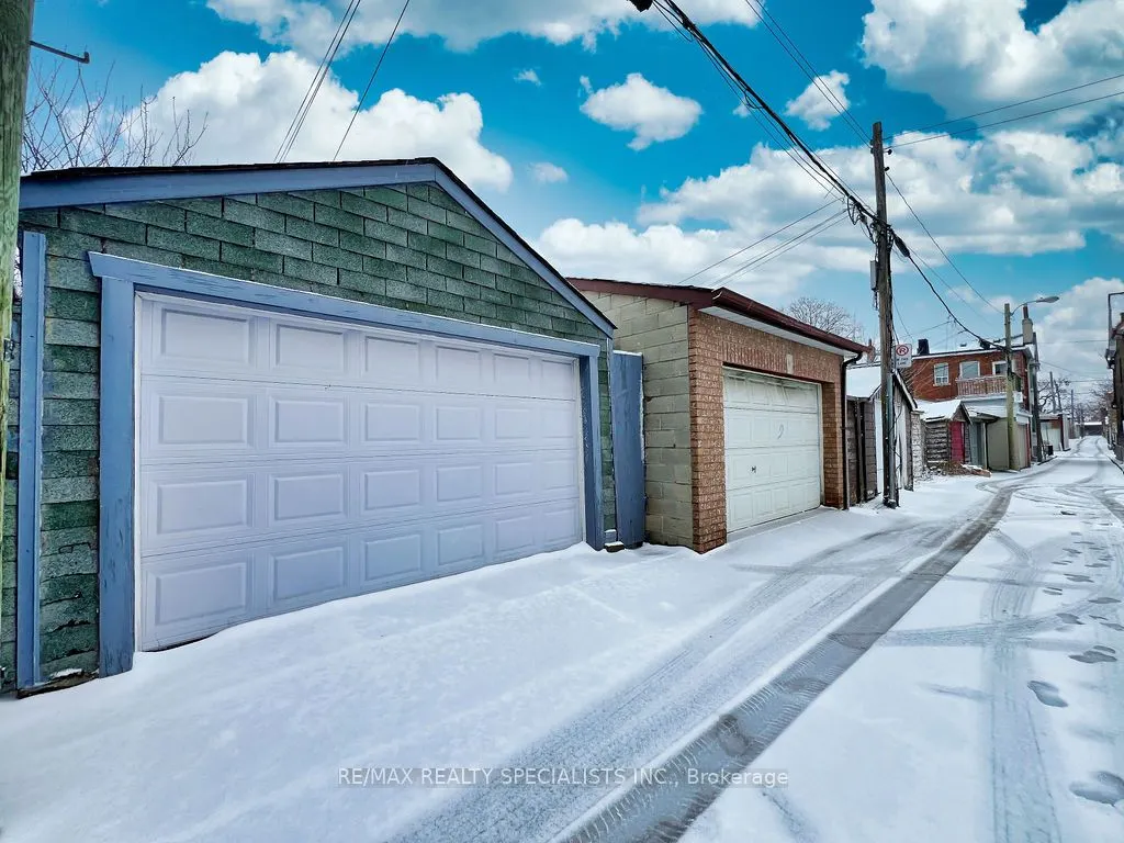 169 Lappin Avenue