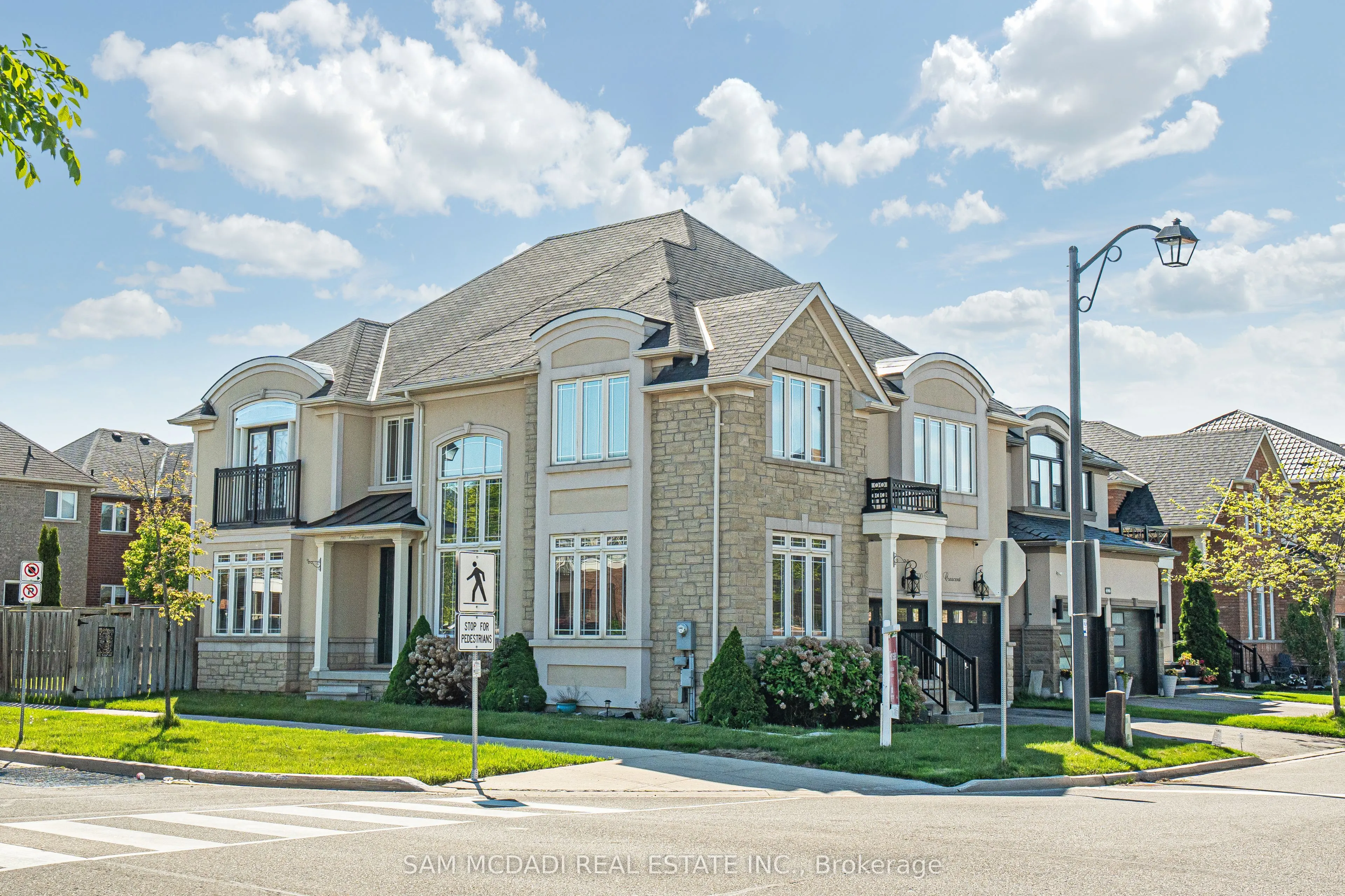 700 Serafini Crescent