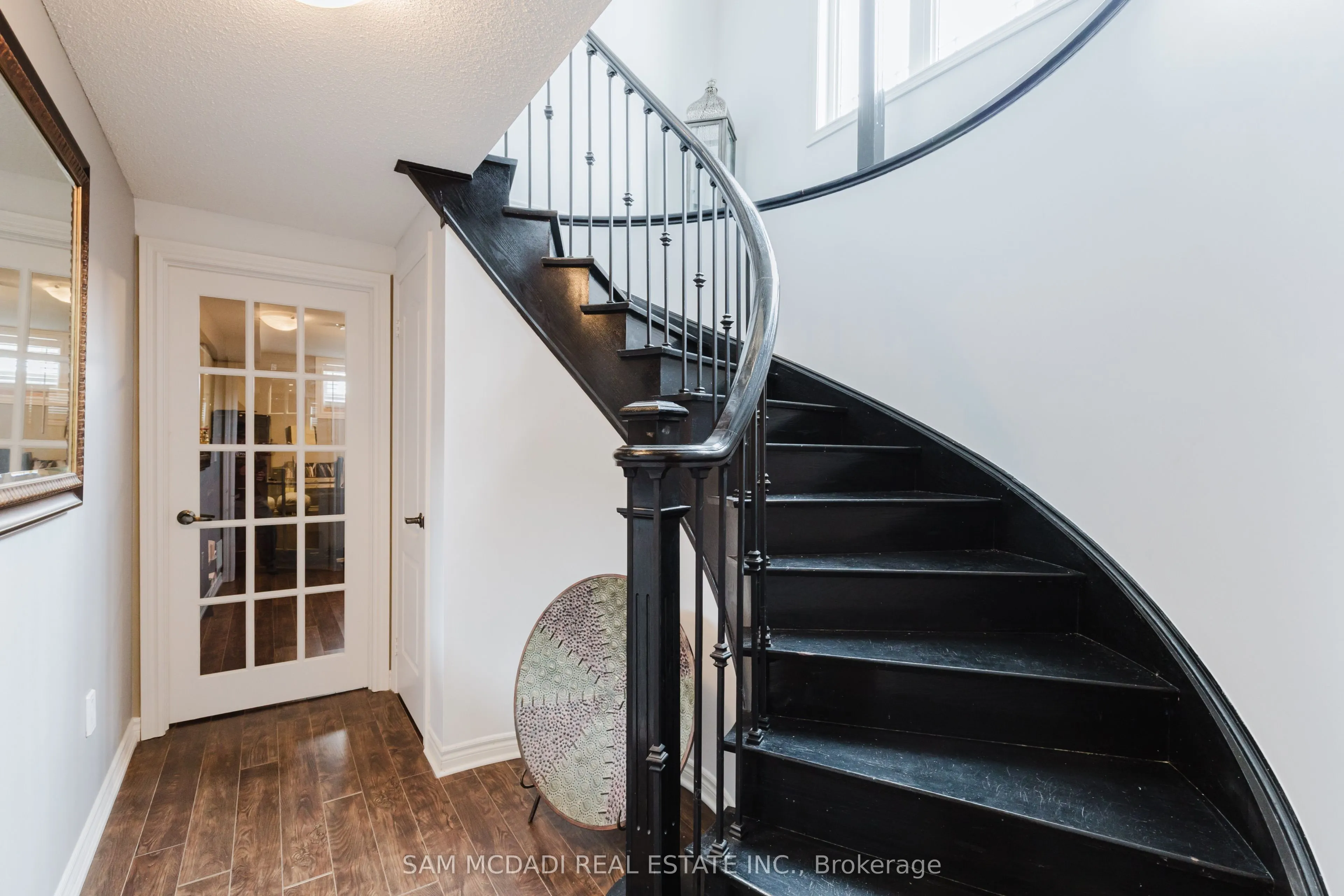 700 Serafini Crescent