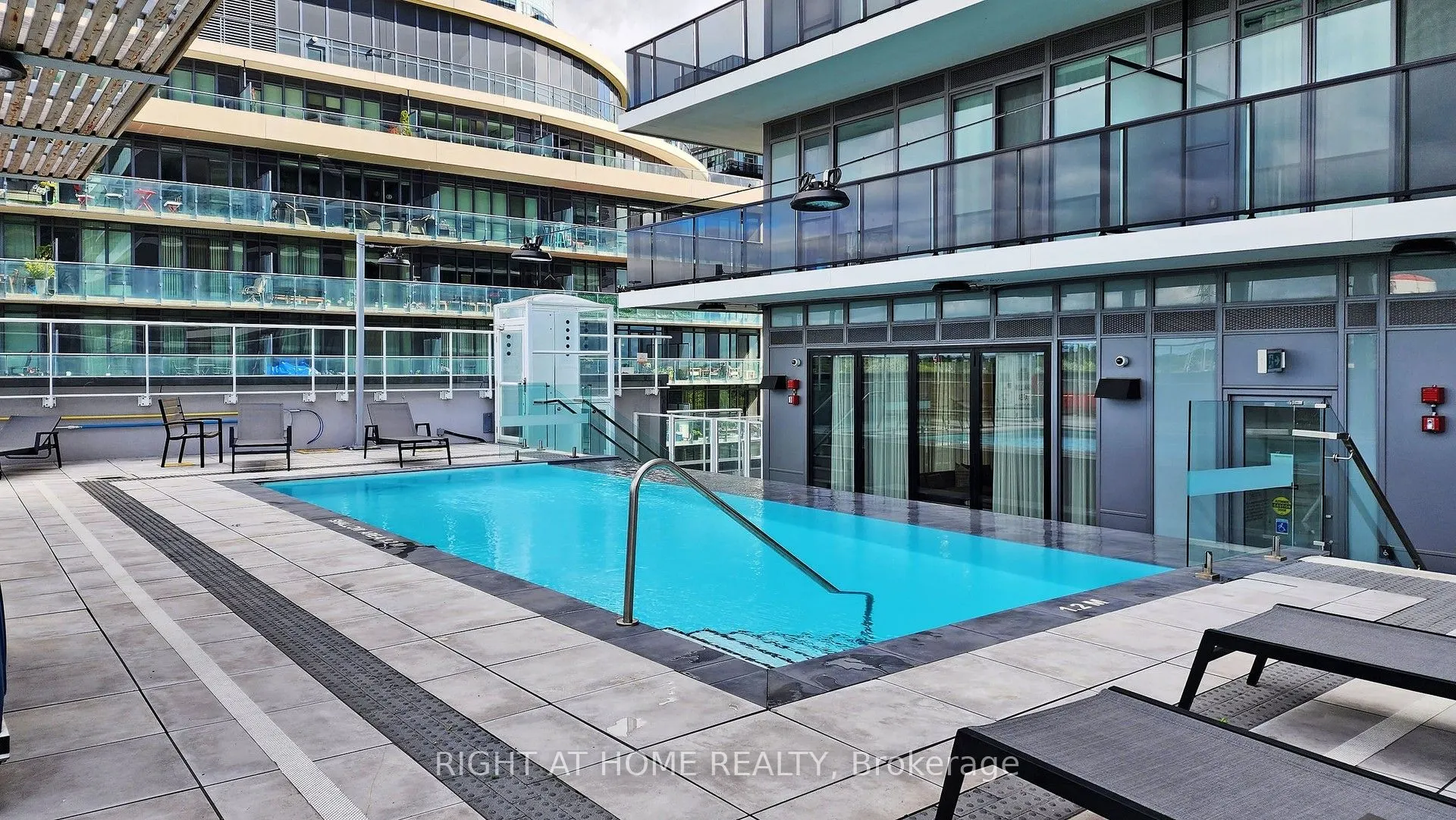 70 Annie Craig Drive, #2703