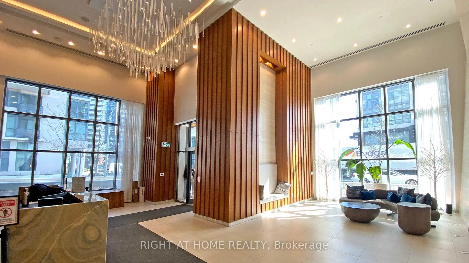 70 Annie Craig Drive, #2703