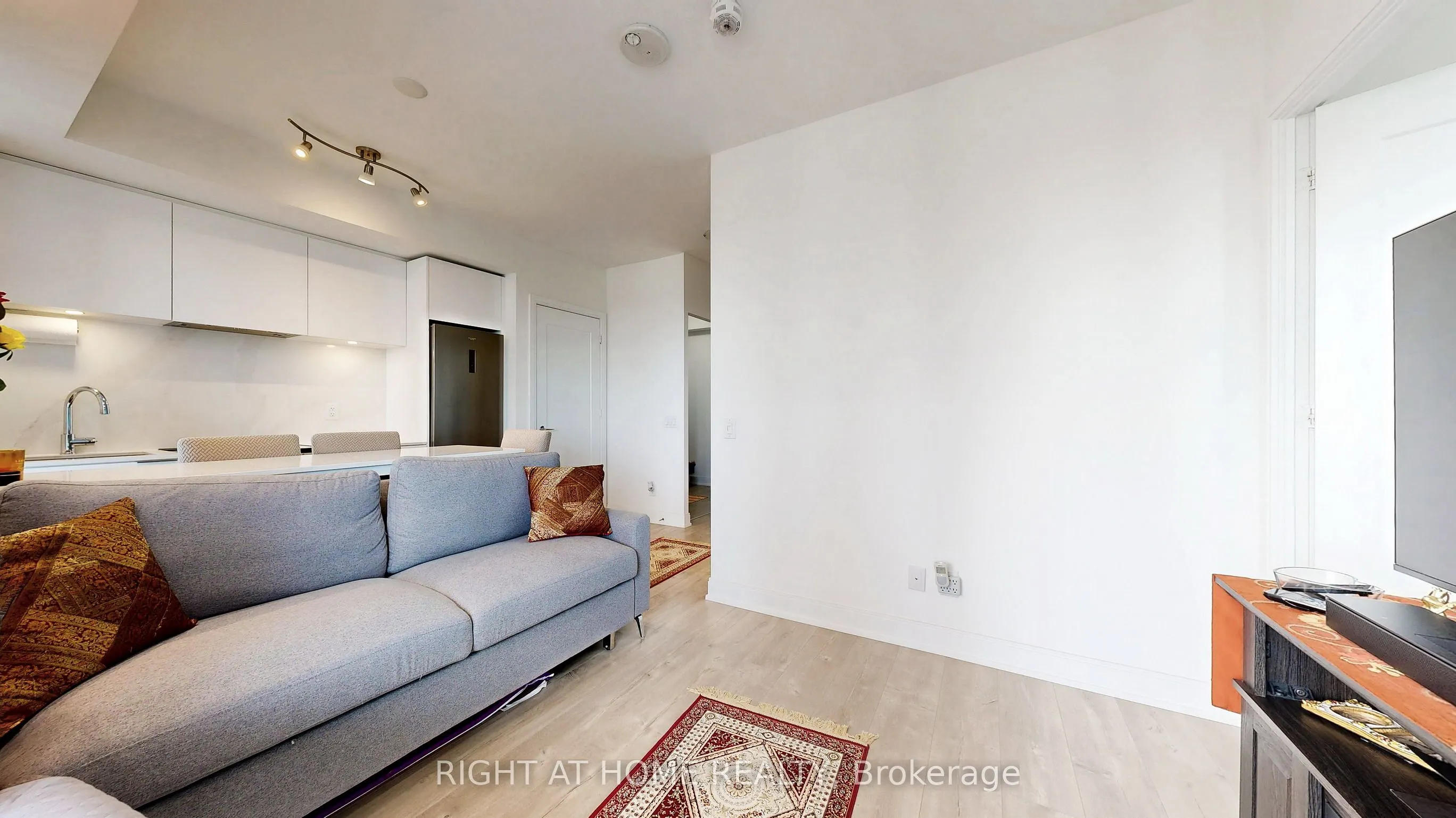 70 Annie Craig Drive, #2703