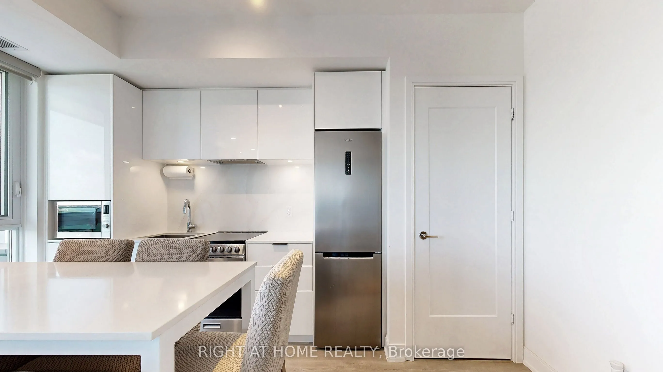 70 Annie Craig Drive, #2703