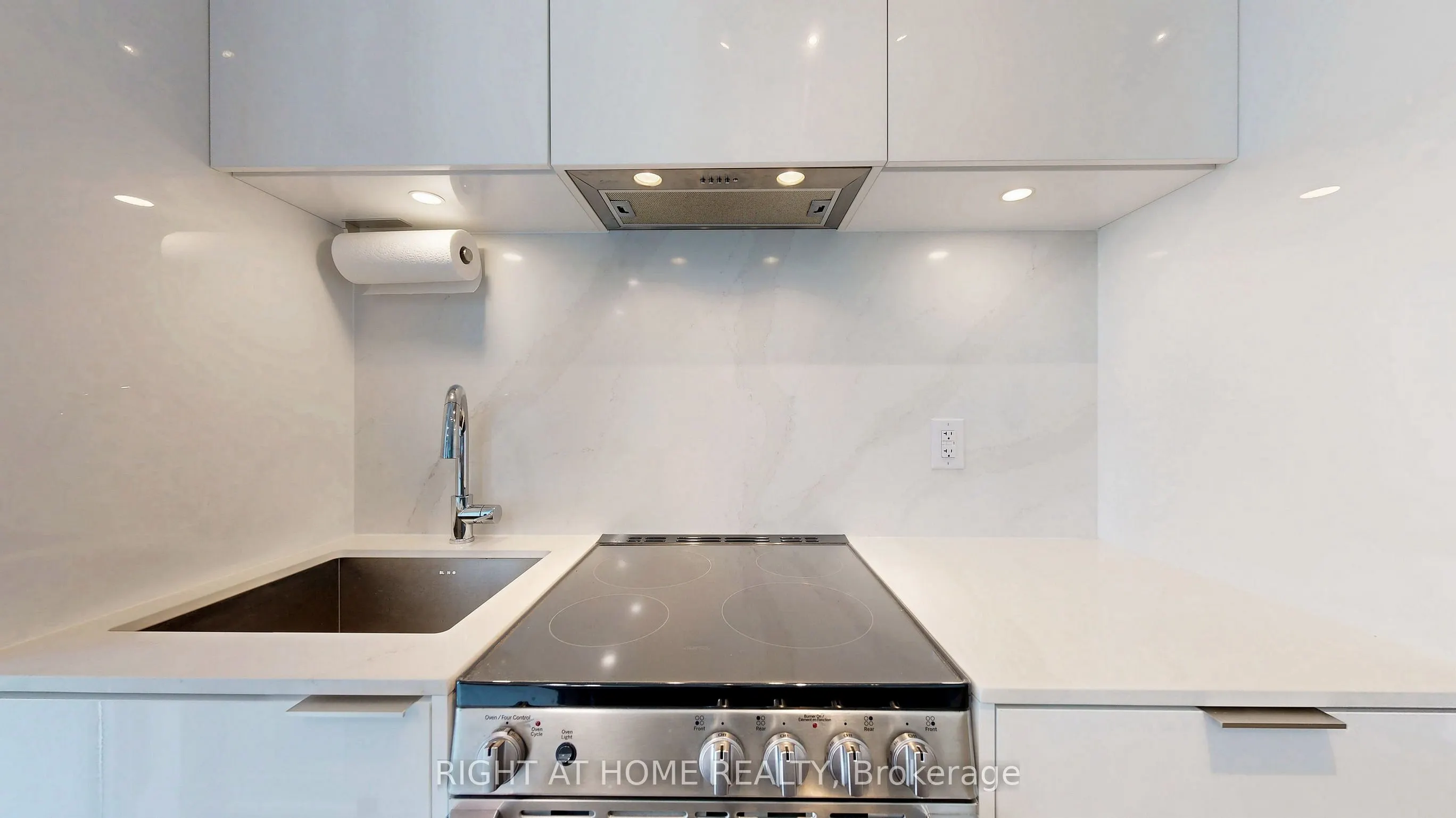 70 Annie Craig Drive, #2703