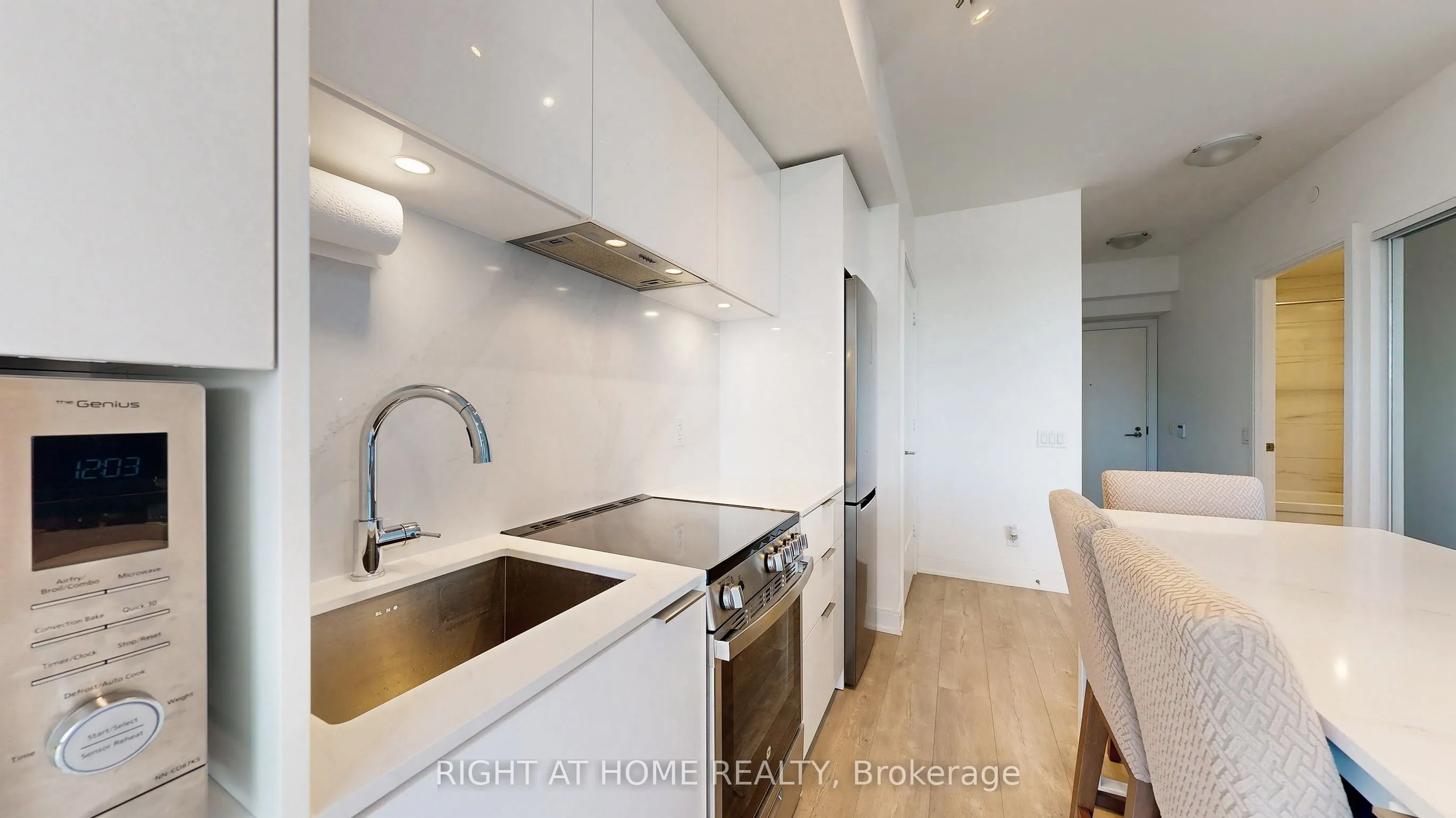 70 Annie Craig Drive, #2703