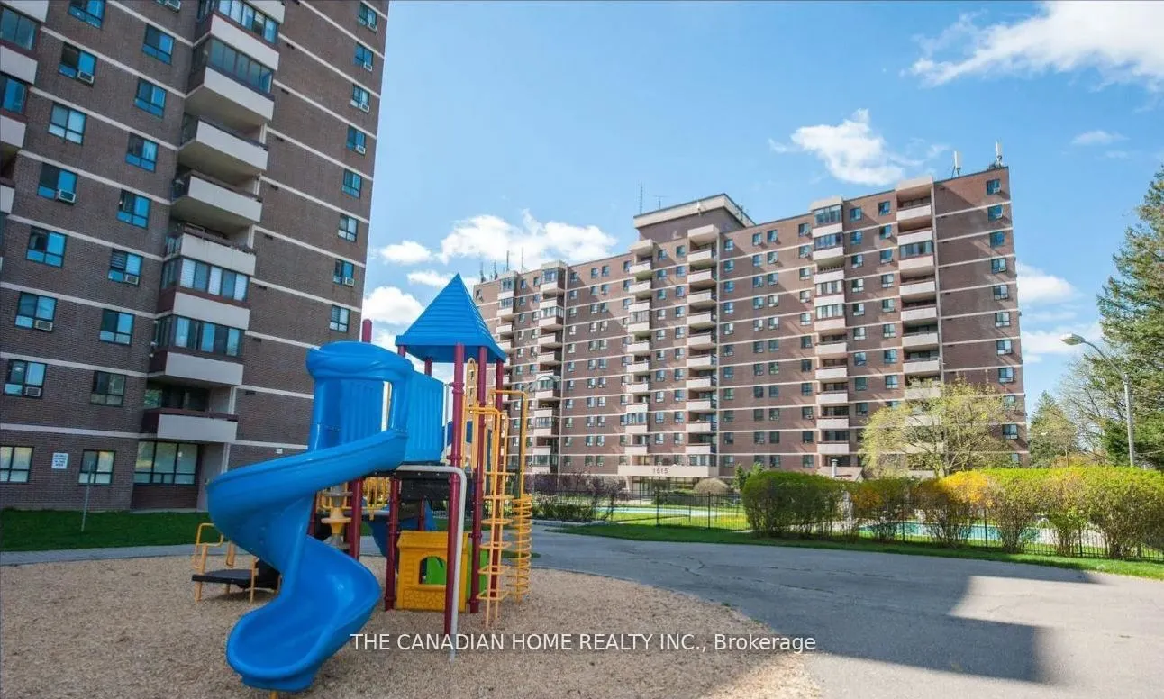 1625 Bloor Street E, #715