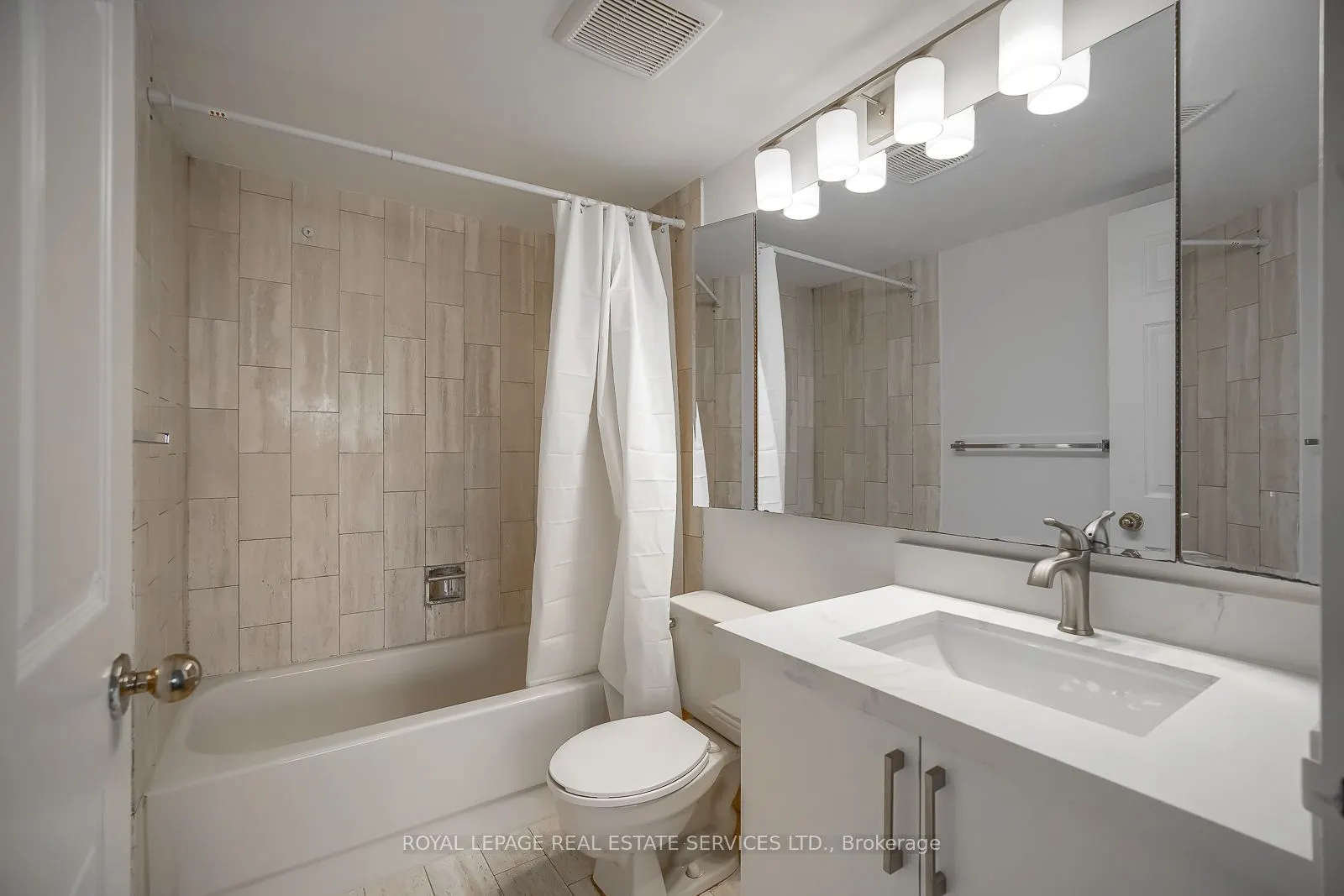 265 Enfield Place, #1008