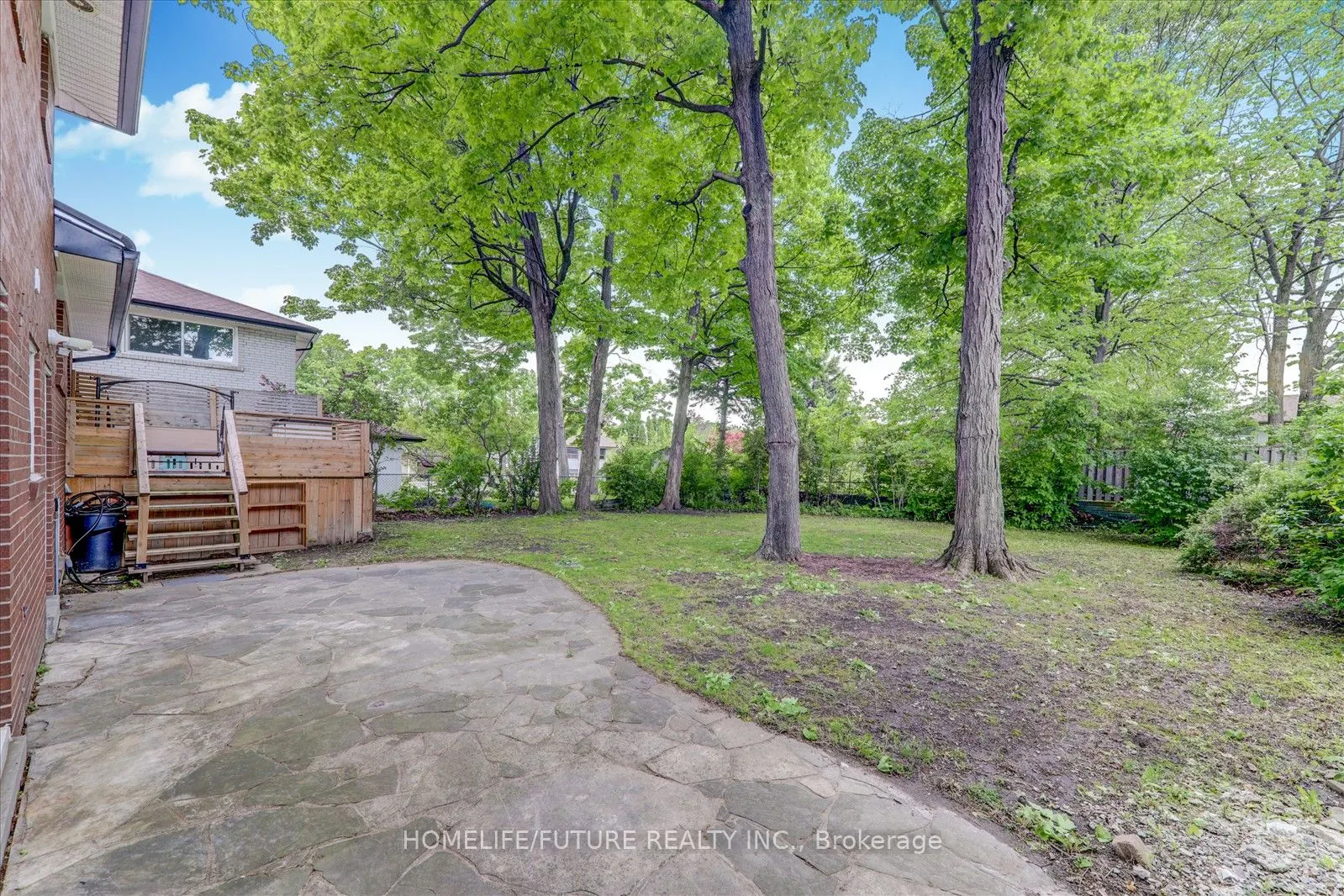 20 Brantley Crescent