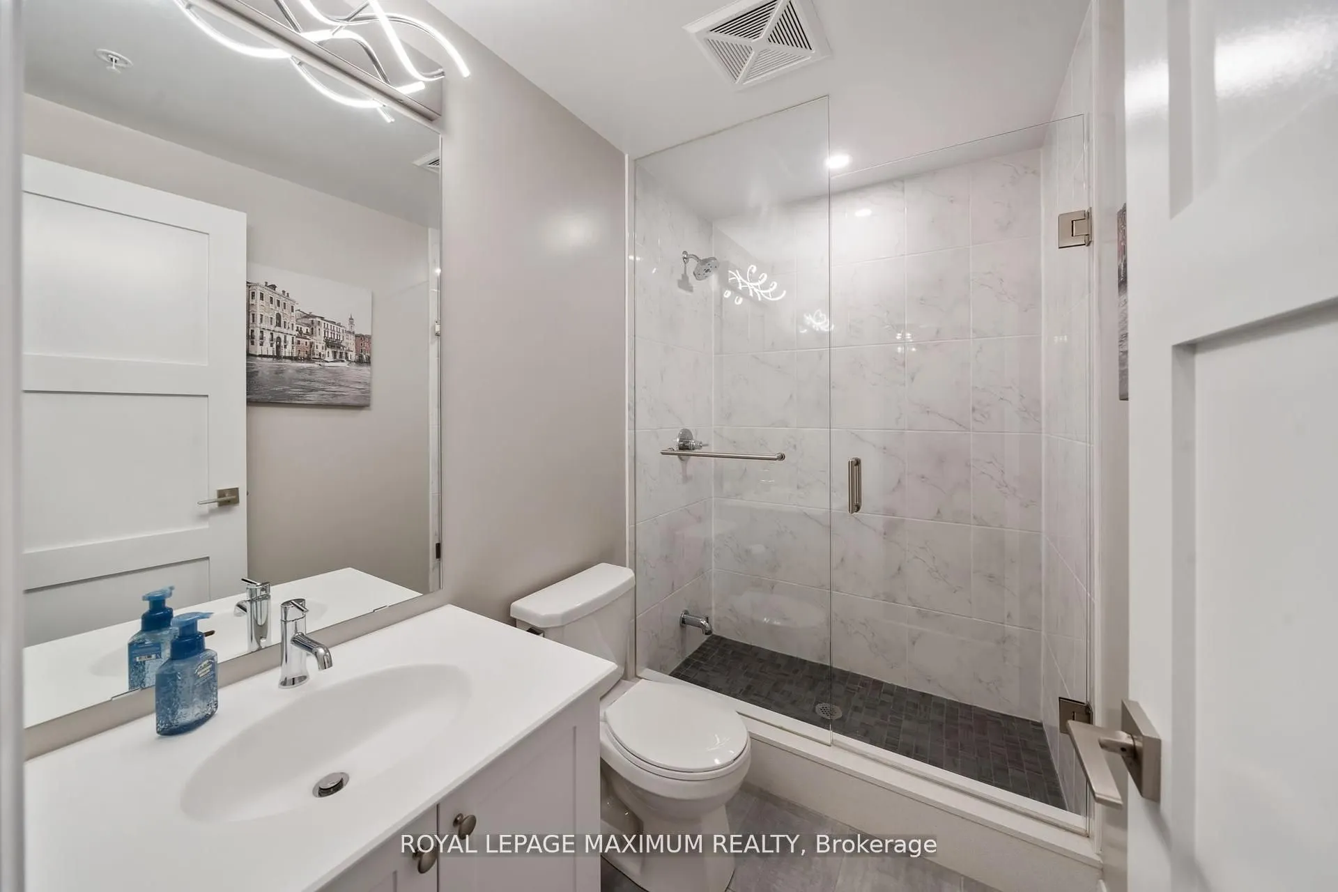 50 Ann Street, #410