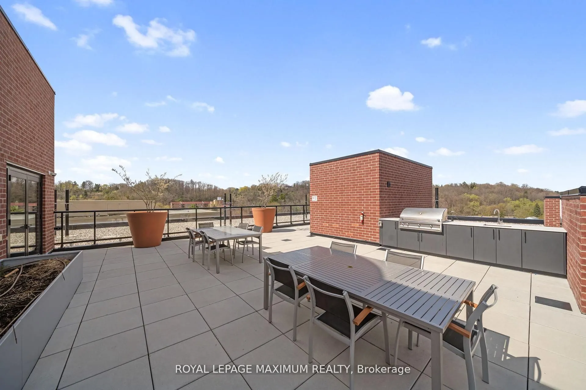 50 Ann Street, #410