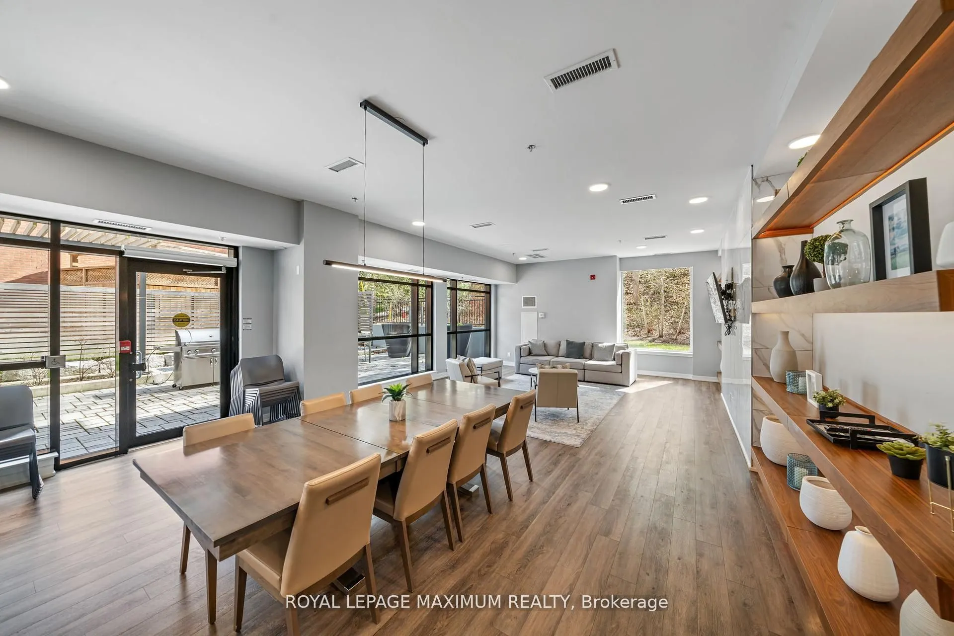50 Ann Street, #410