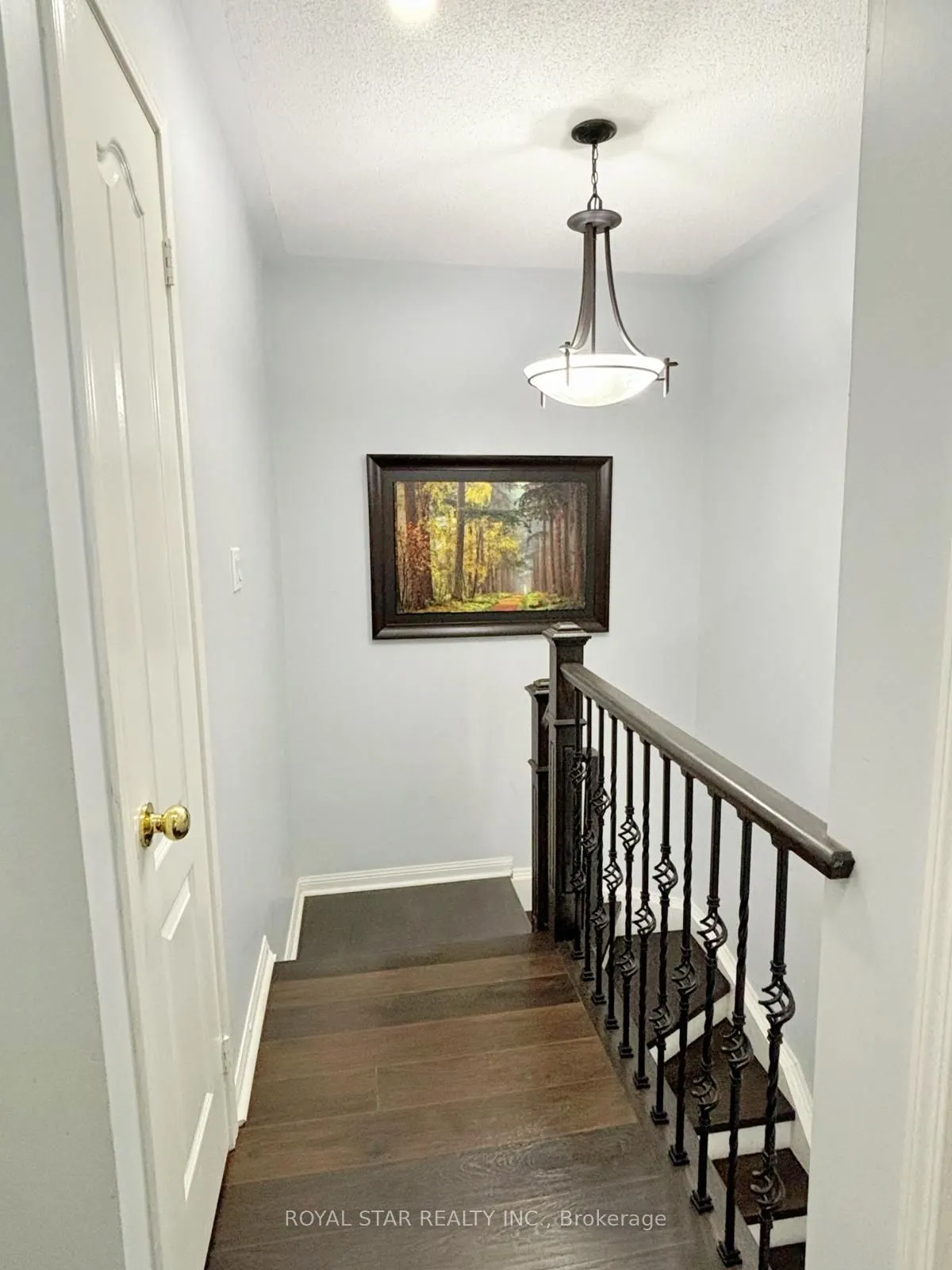 10 Narrow Valley Crescent