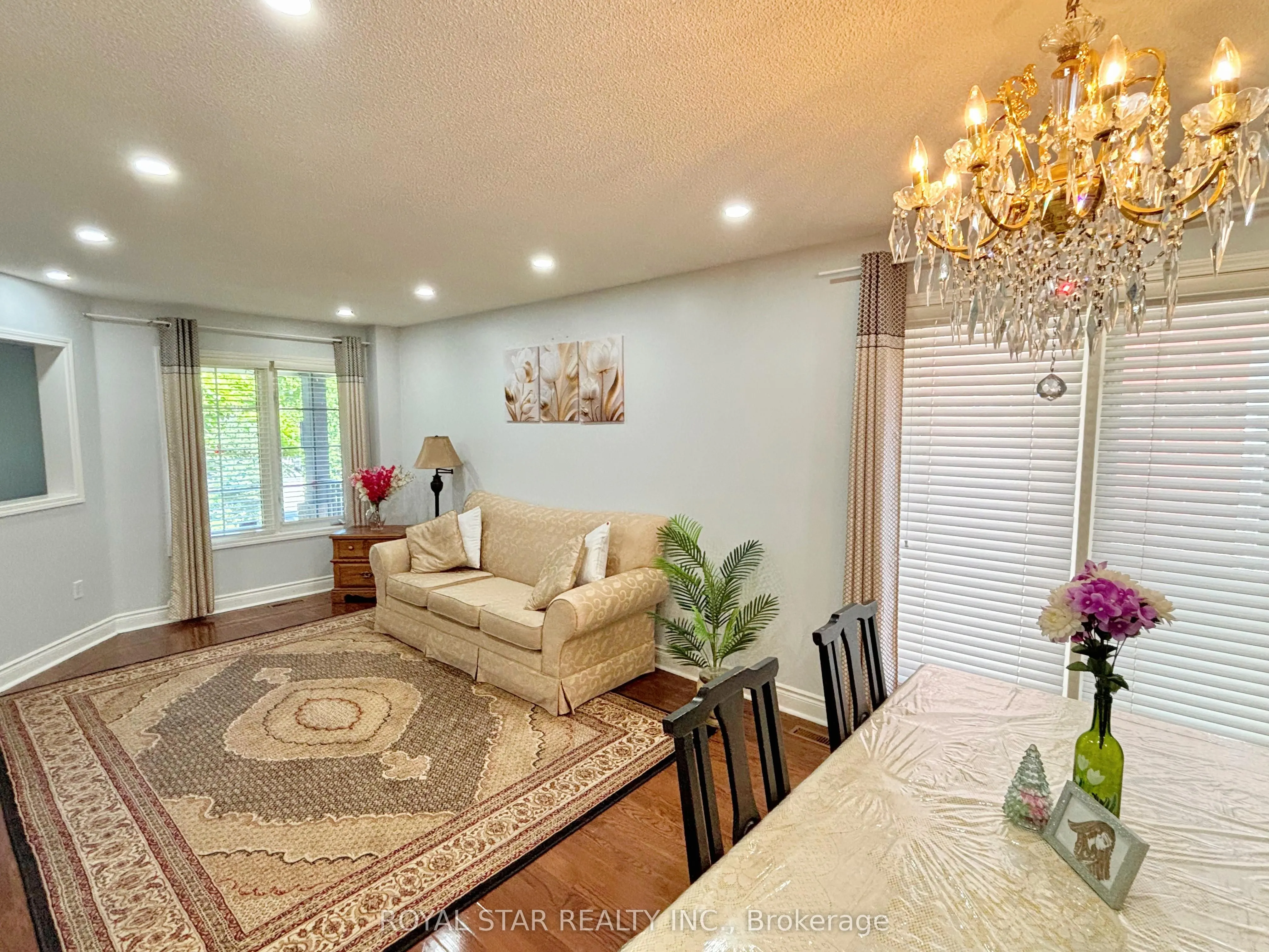 10 Narrow Valley Crescent