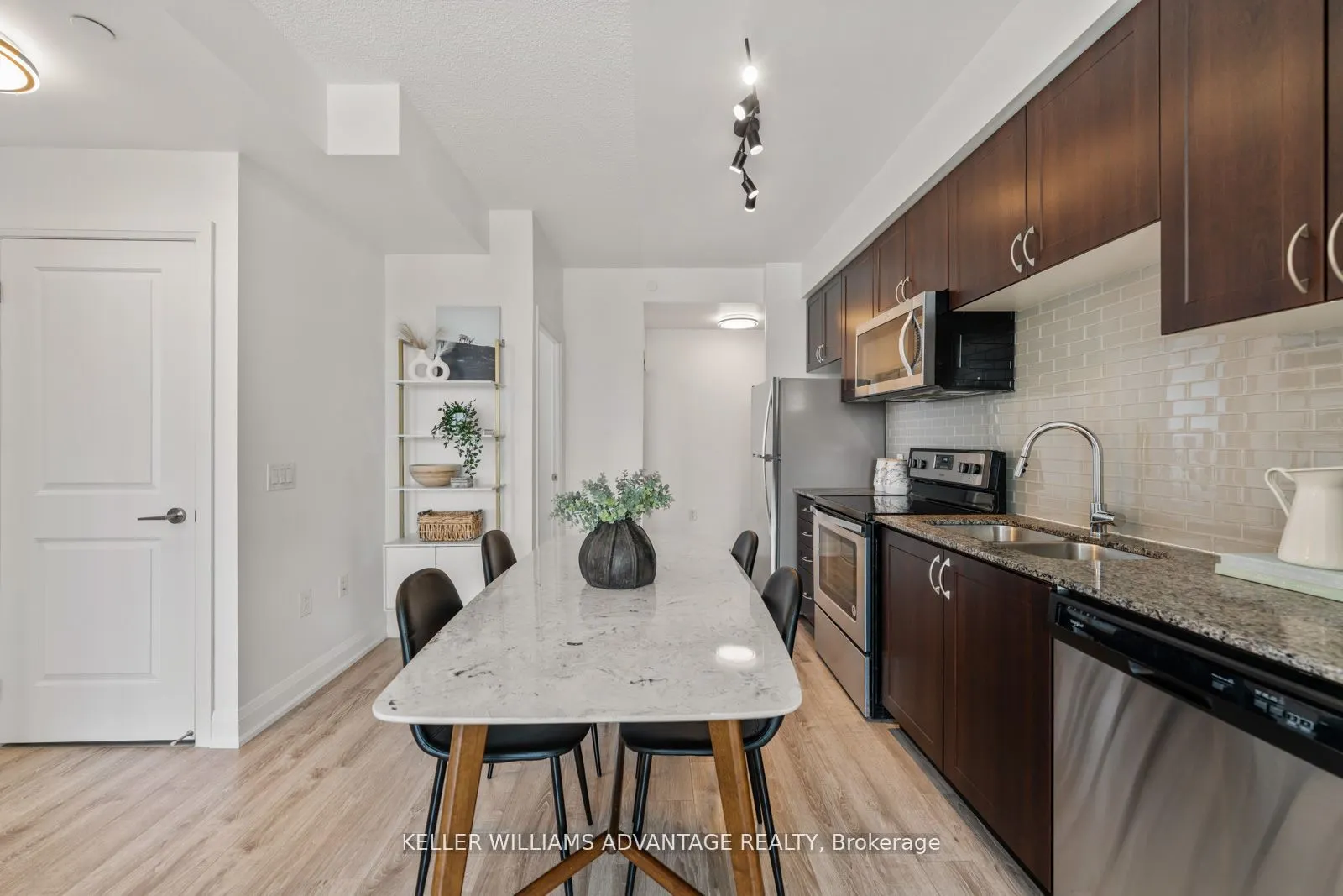 2800 Keele Street, #813
