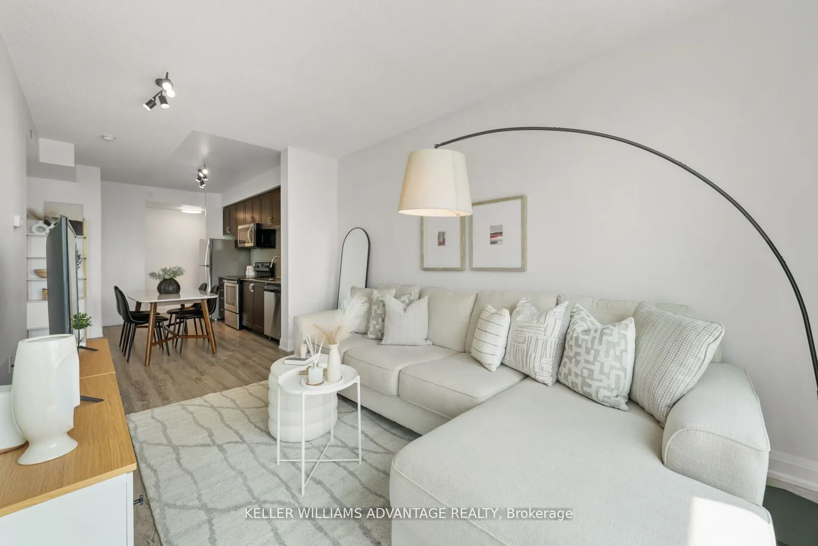2800 Keele Street, #813