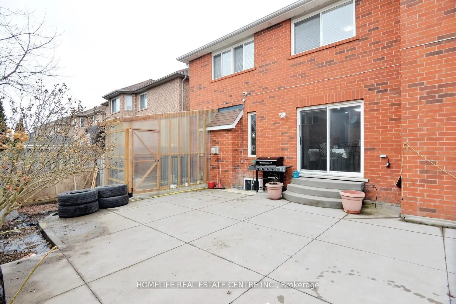 19 Briardale Road