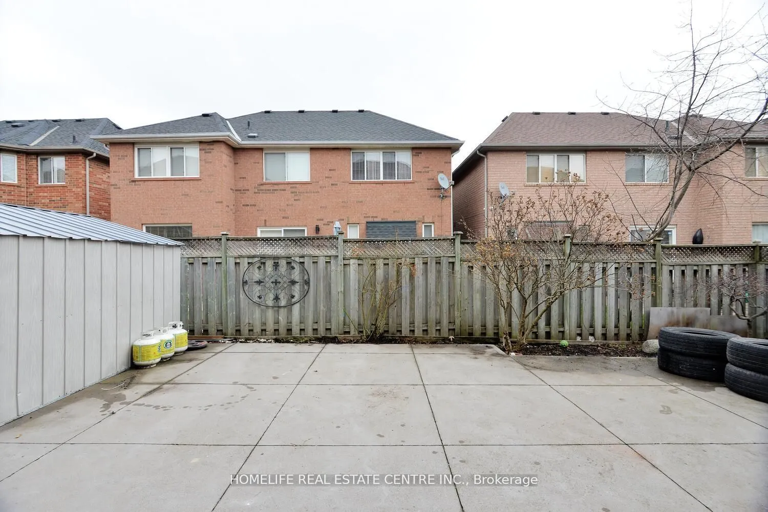 19 Briardale Road