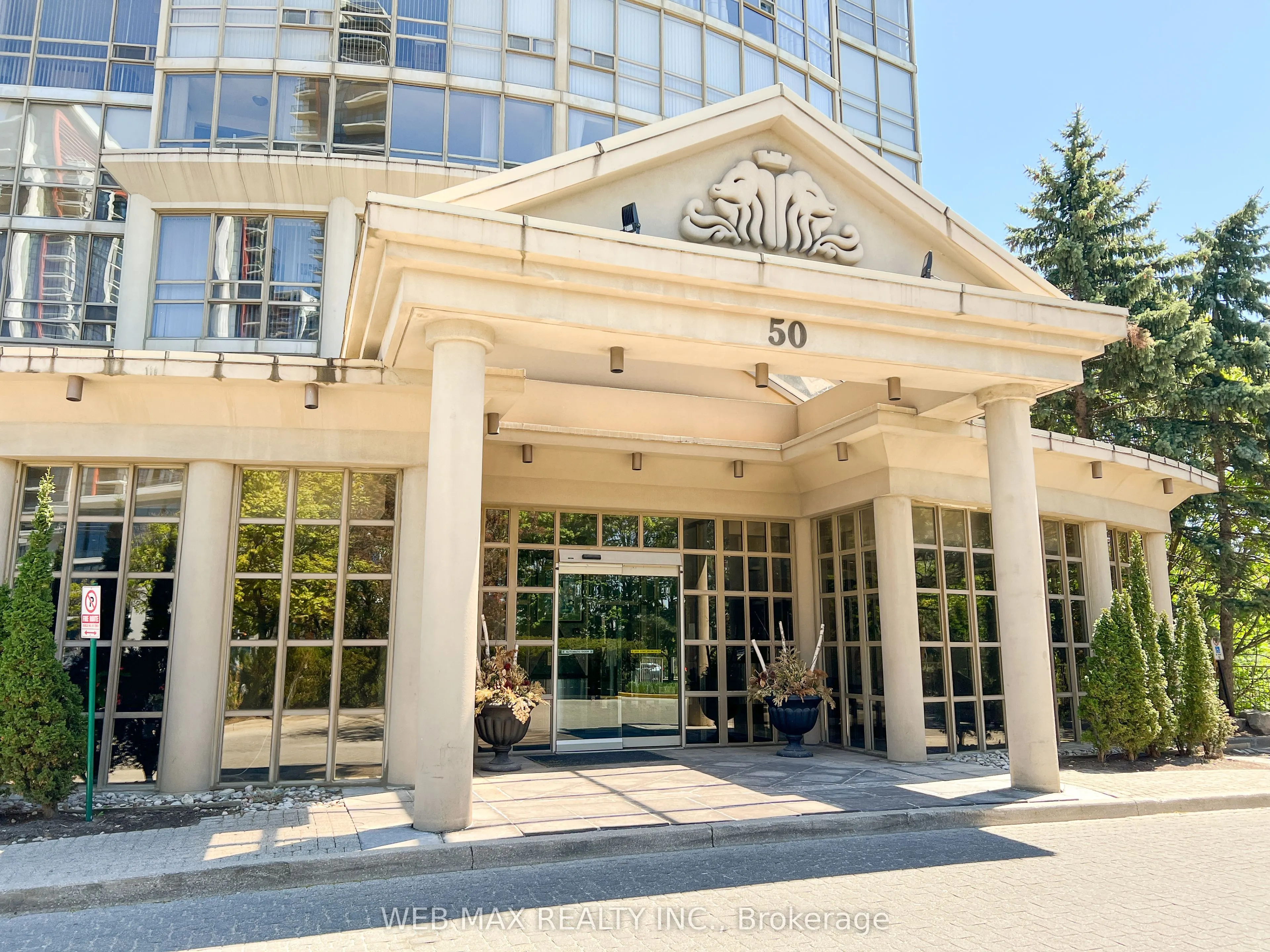 50 Eglinton Avenue W, #905