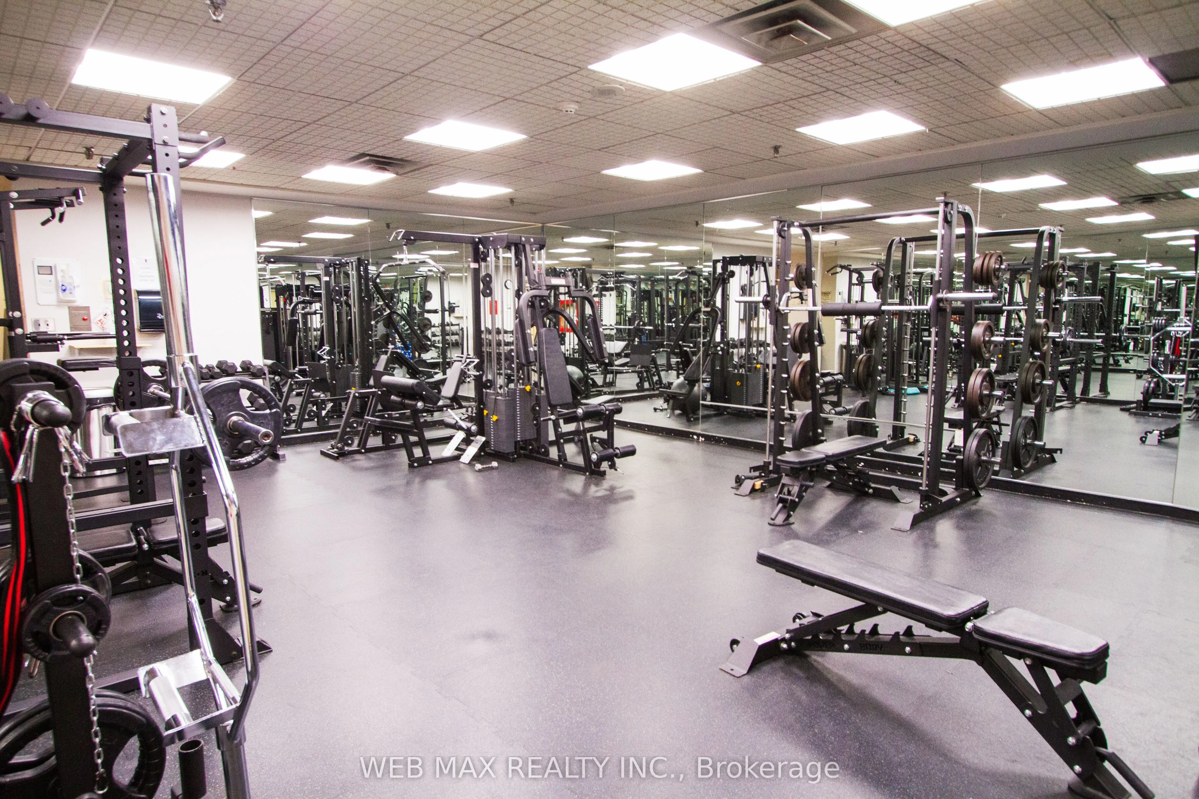 50 Eglinton Avenue W, #905