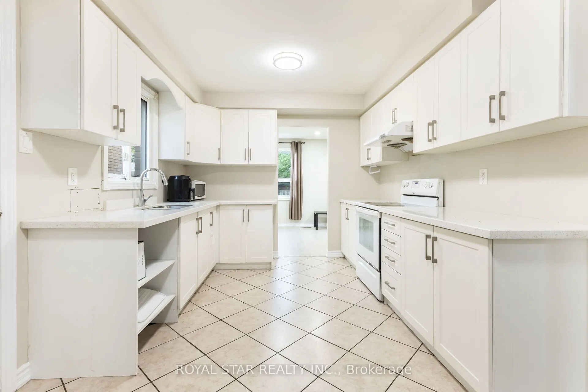 97 Banting Crescent