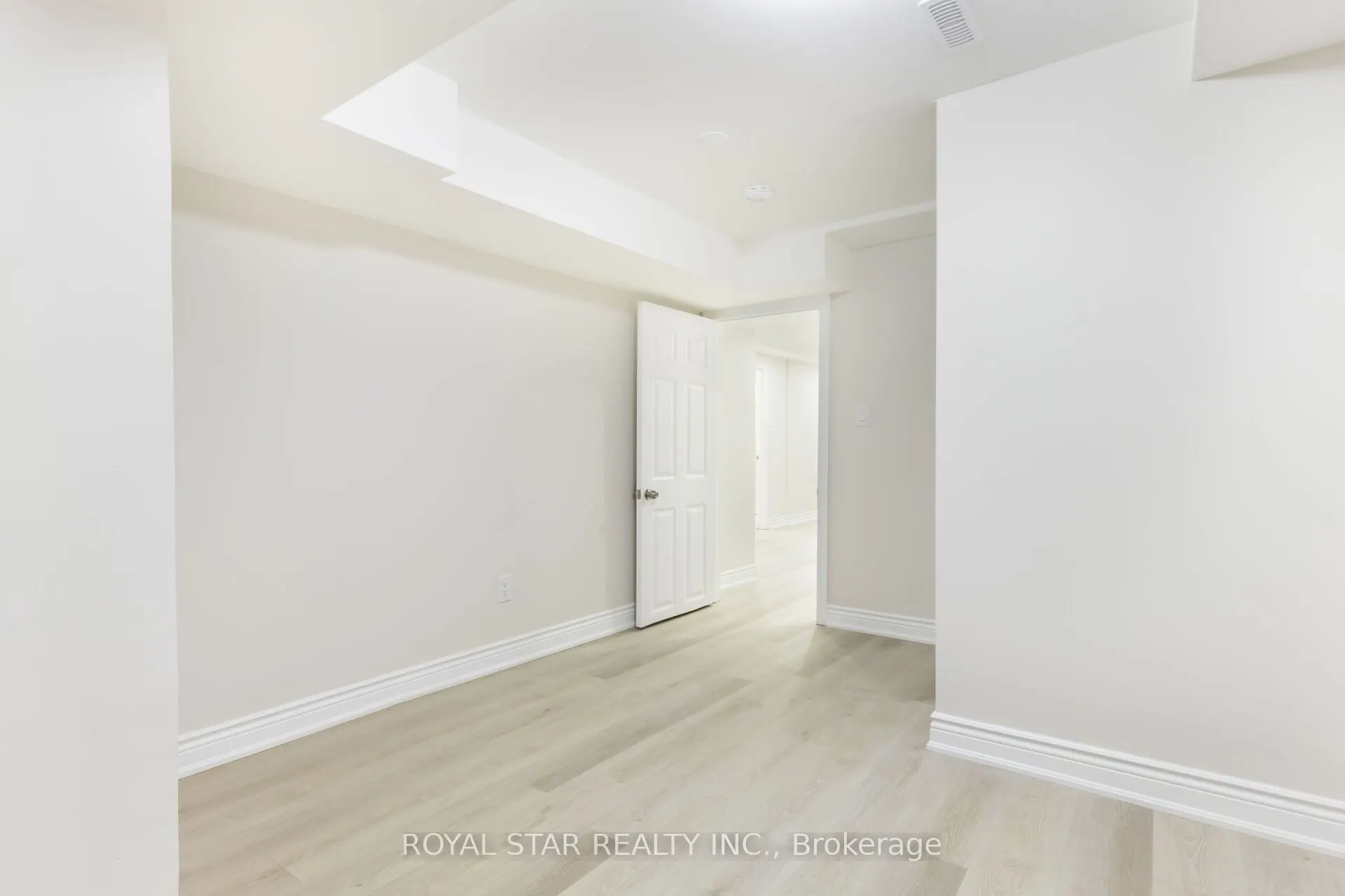 97 Banting Crescent